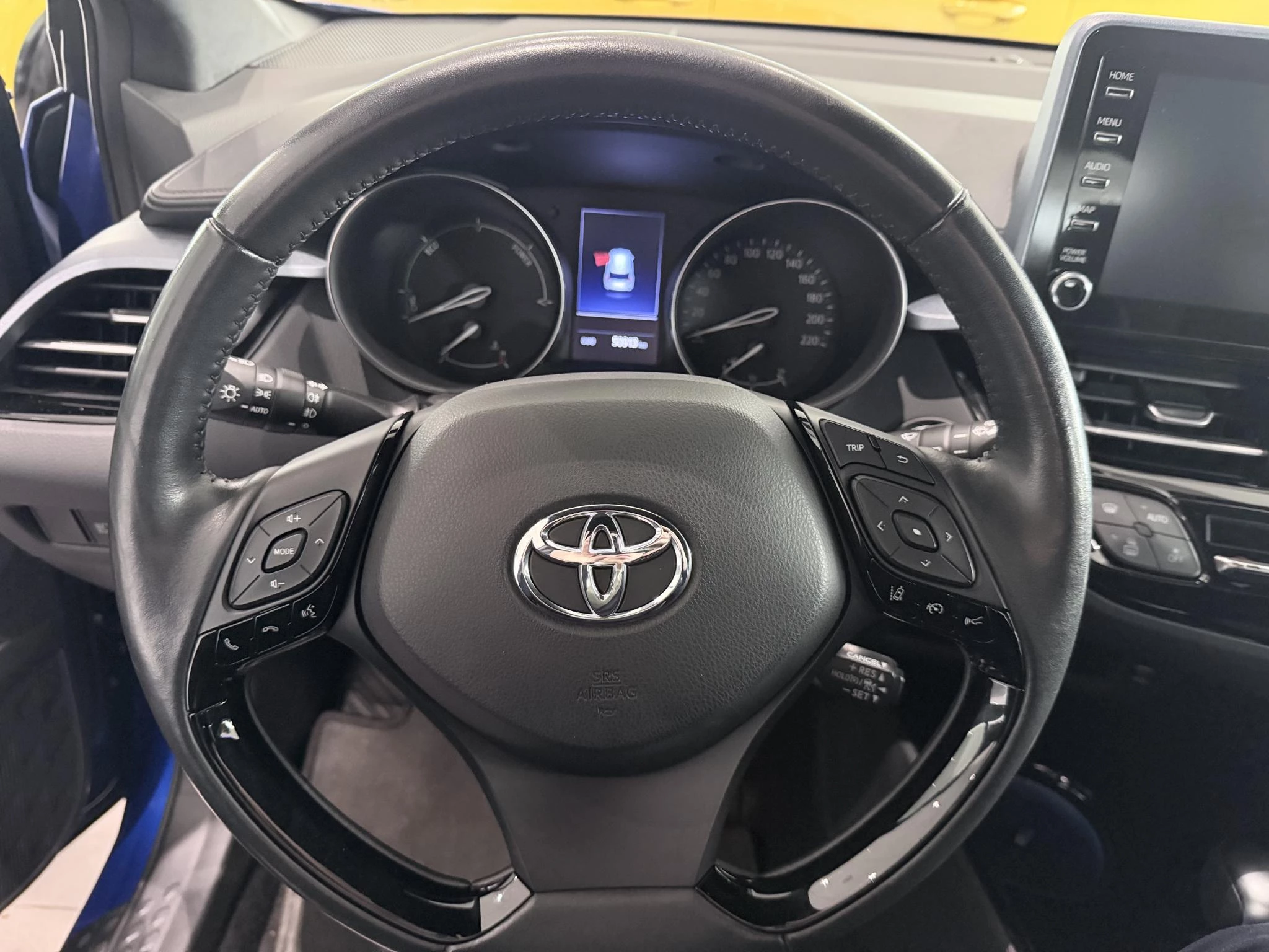 Toyota-C-HR-image-10