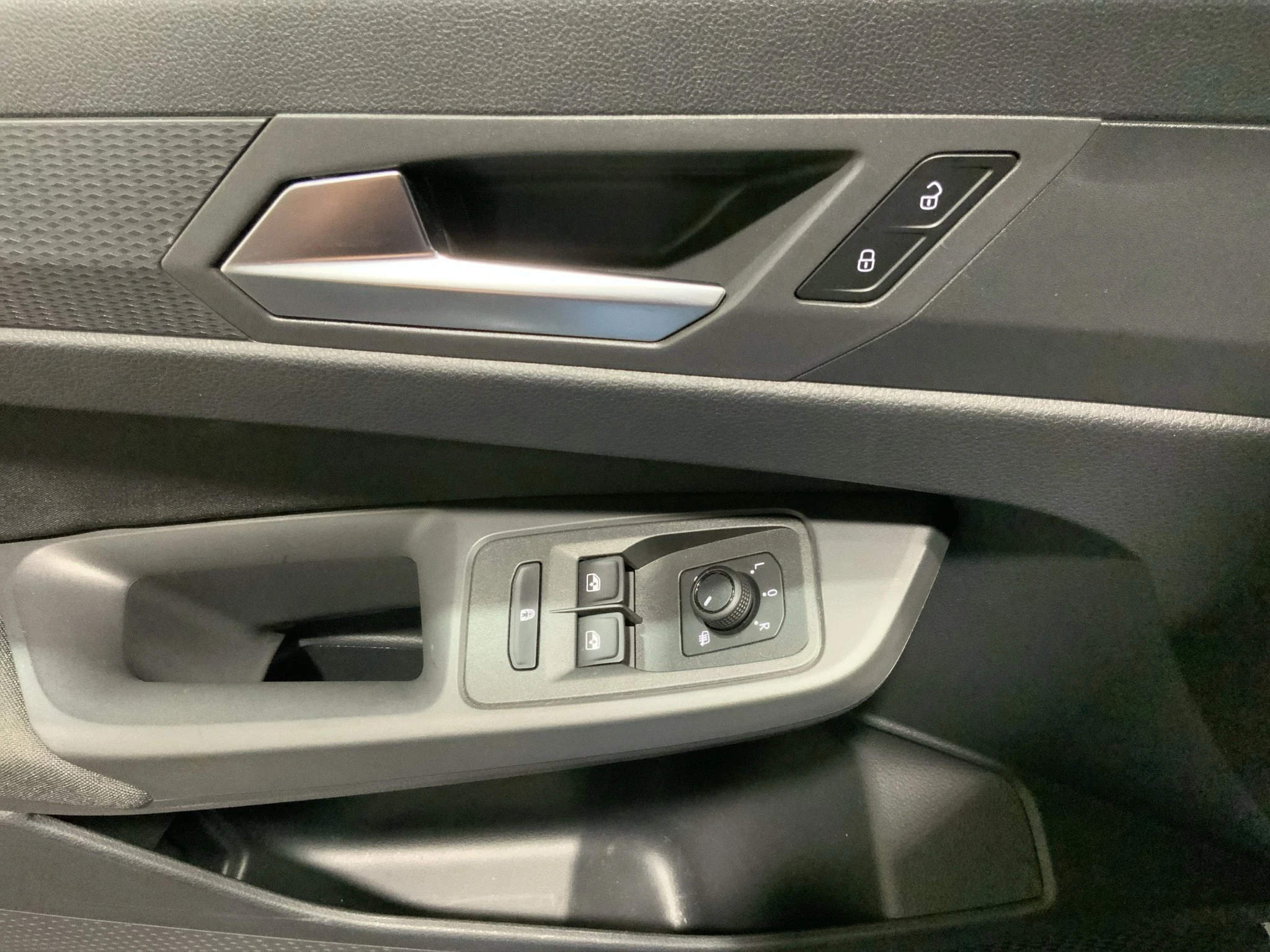 Ford-Tourneo Connect-image-15