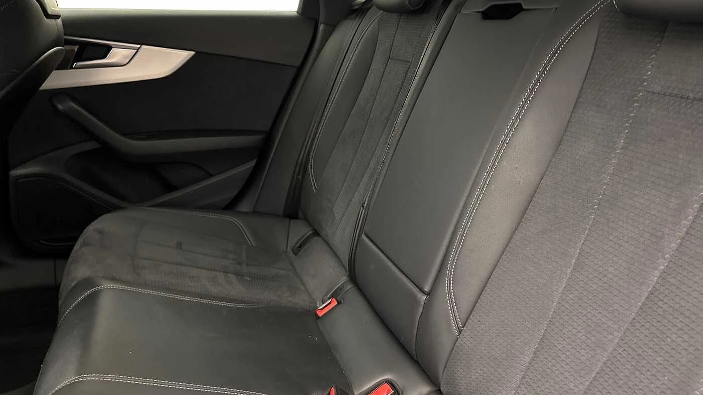 Audi-A4-image-32