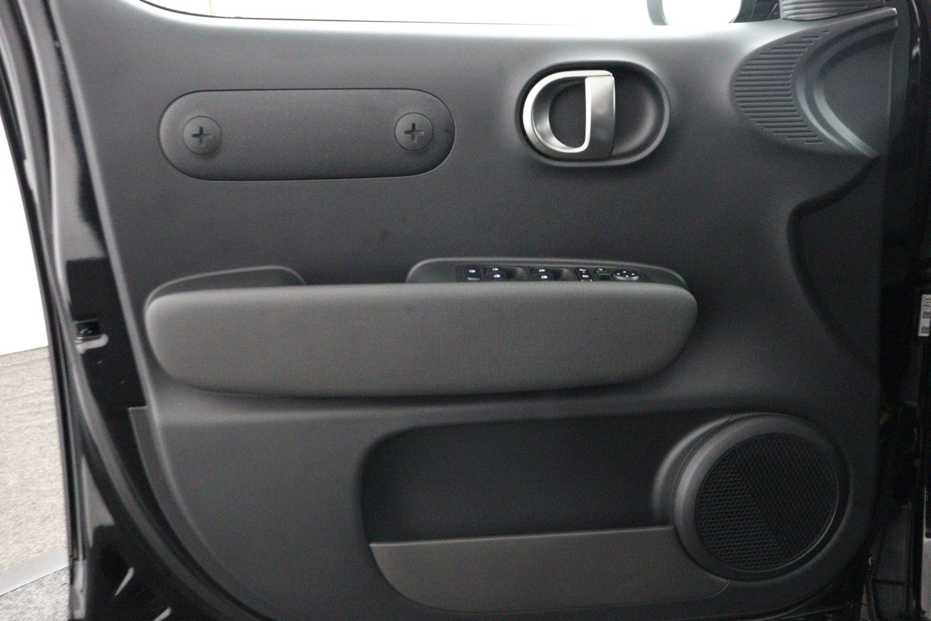 Hyundai-Inster-image-46