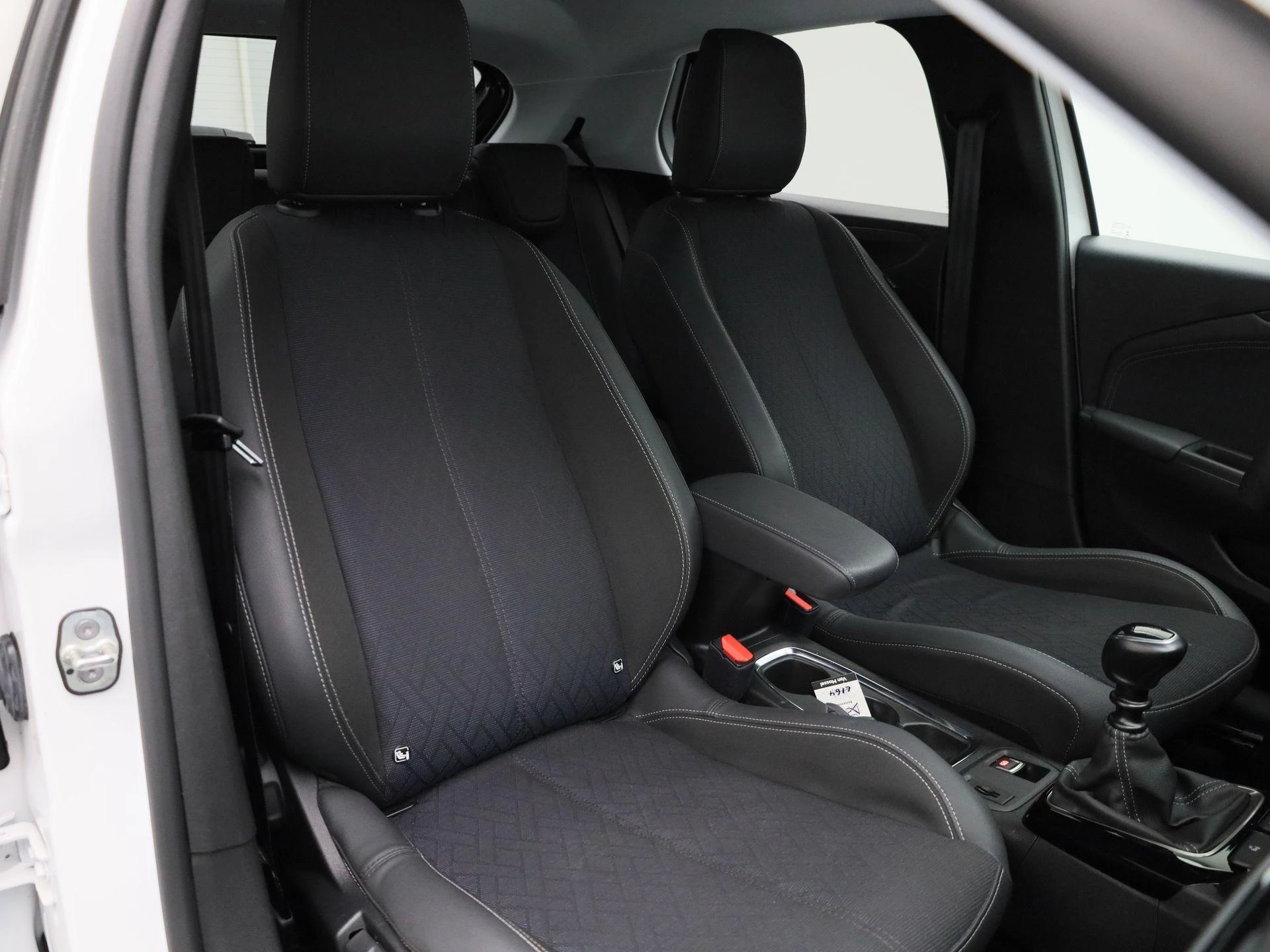 Opel-Corsa-image-33