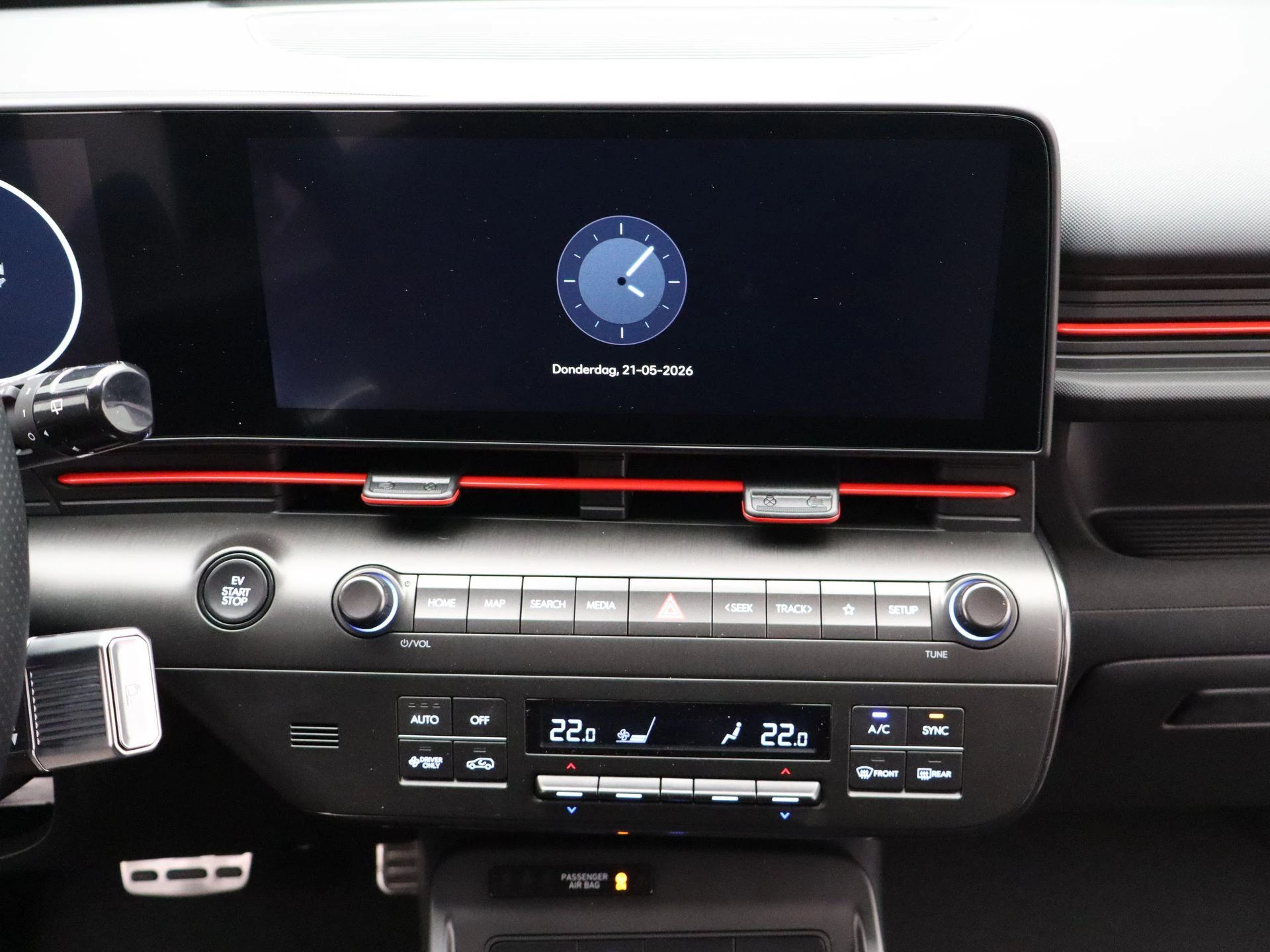 Hyundai-Kona-image-8