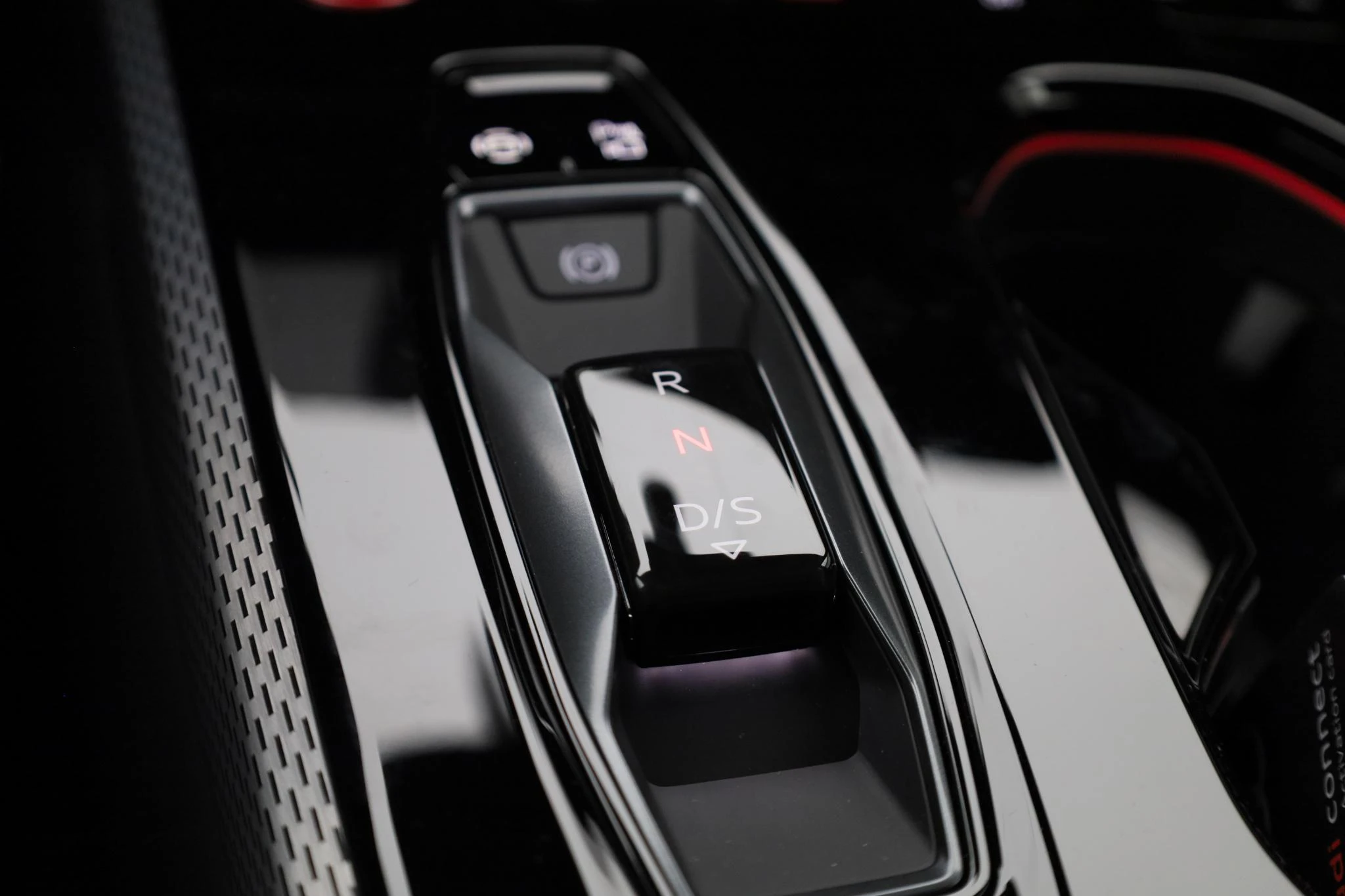 Audi-RS5-image-29