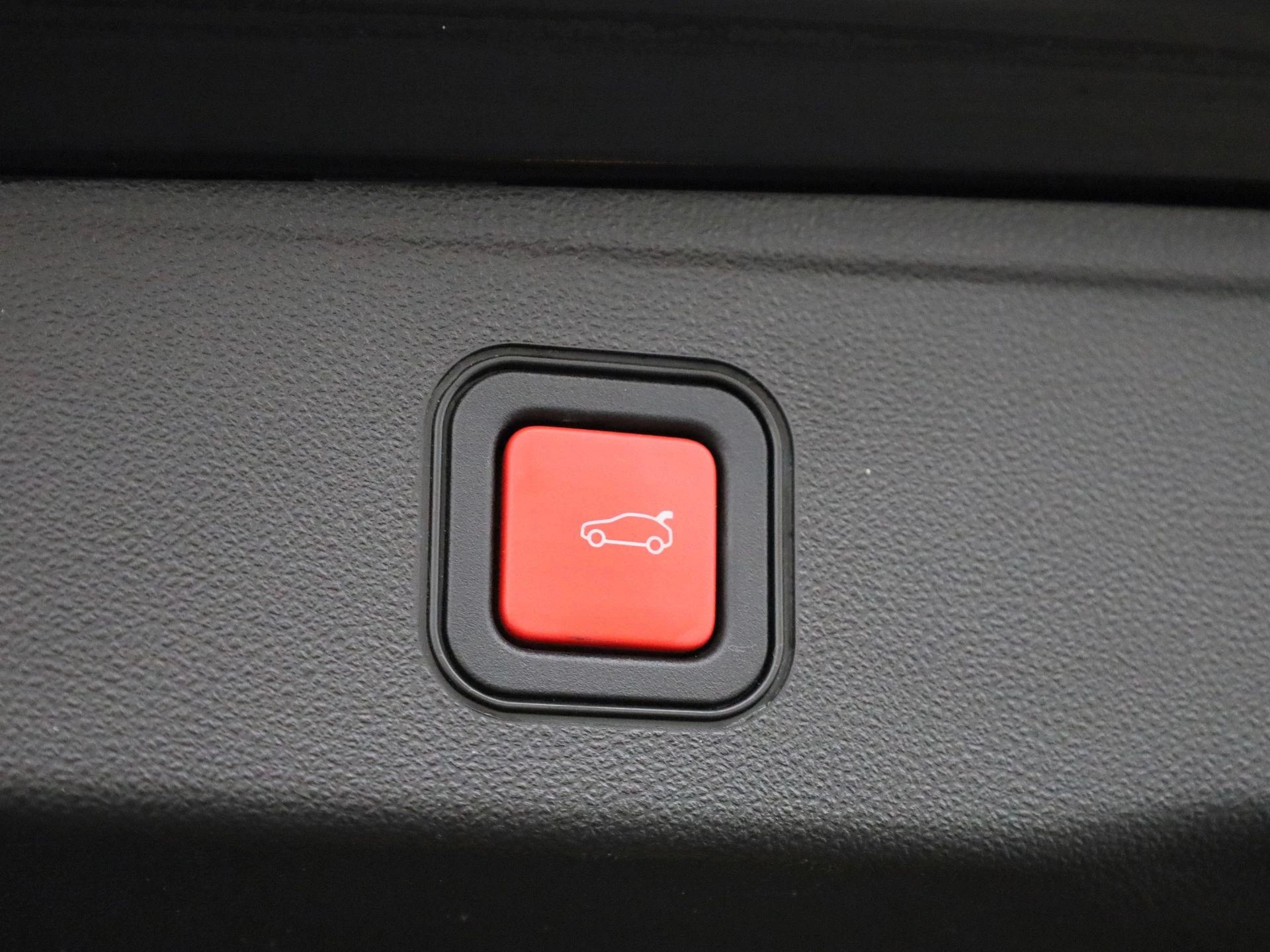 Jeep-Avenger-image-14