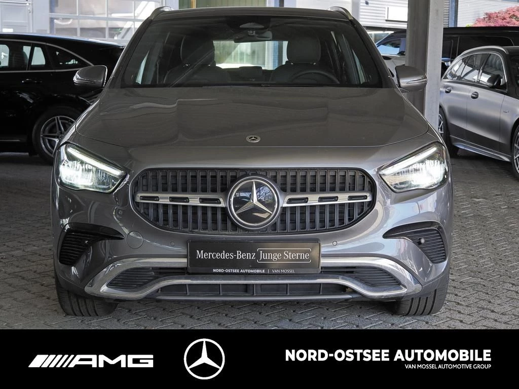 Mercedes-Benz GLA 200 d PROGRESSIVE AHK DISTRONIC MBUX SHZ Progressive