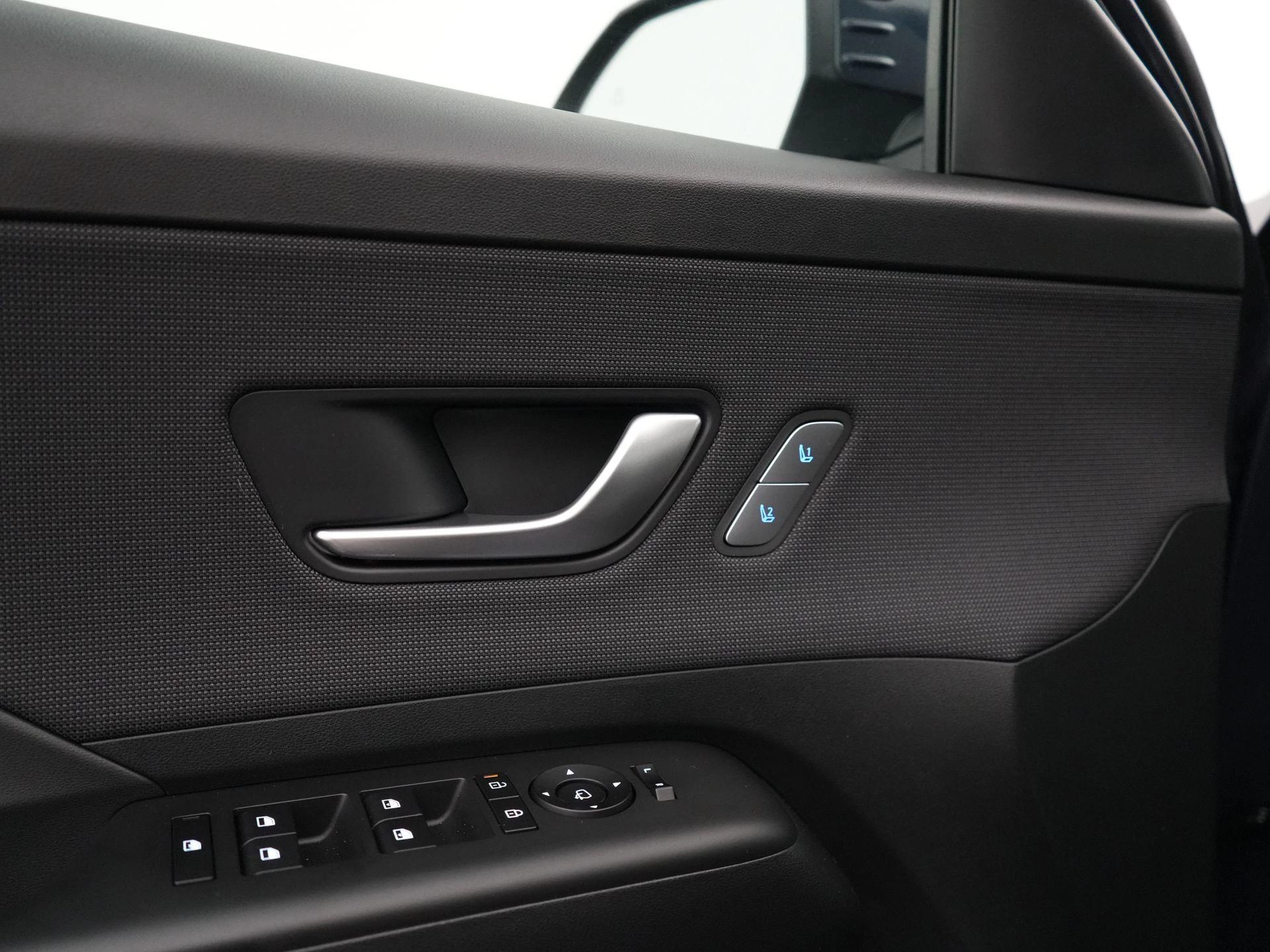 Hyundai Kona 1.6 GDI HEV Premium Sky