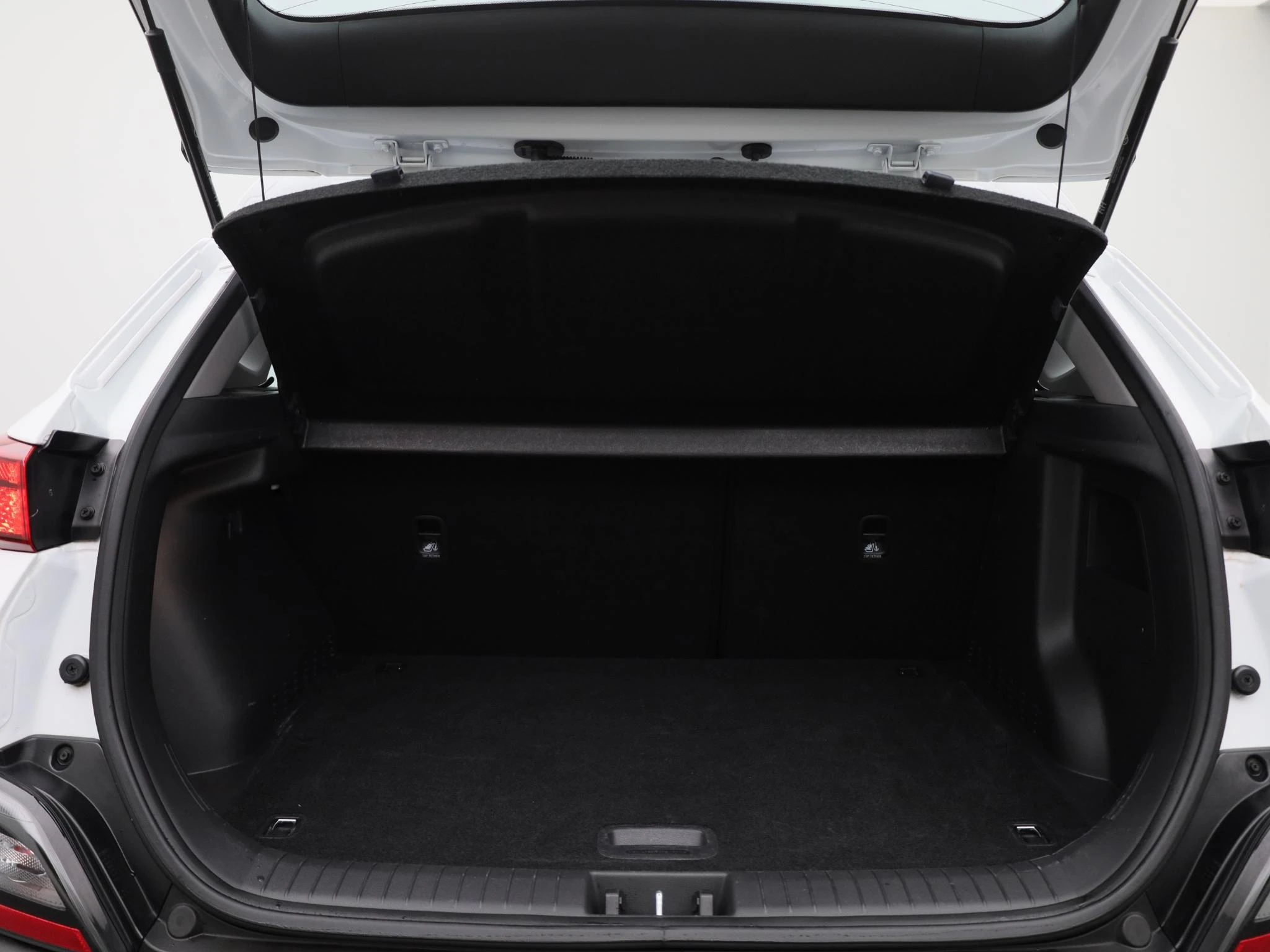 Hyundai-Kona-image-14