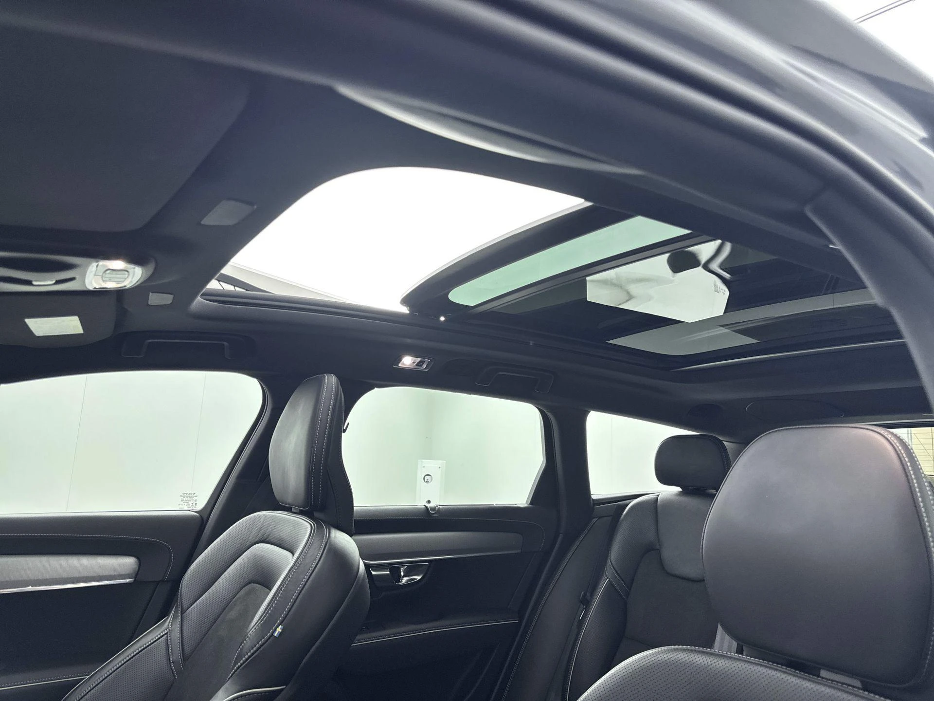 Volvo V90 2.0 B5 R-Design 251PK