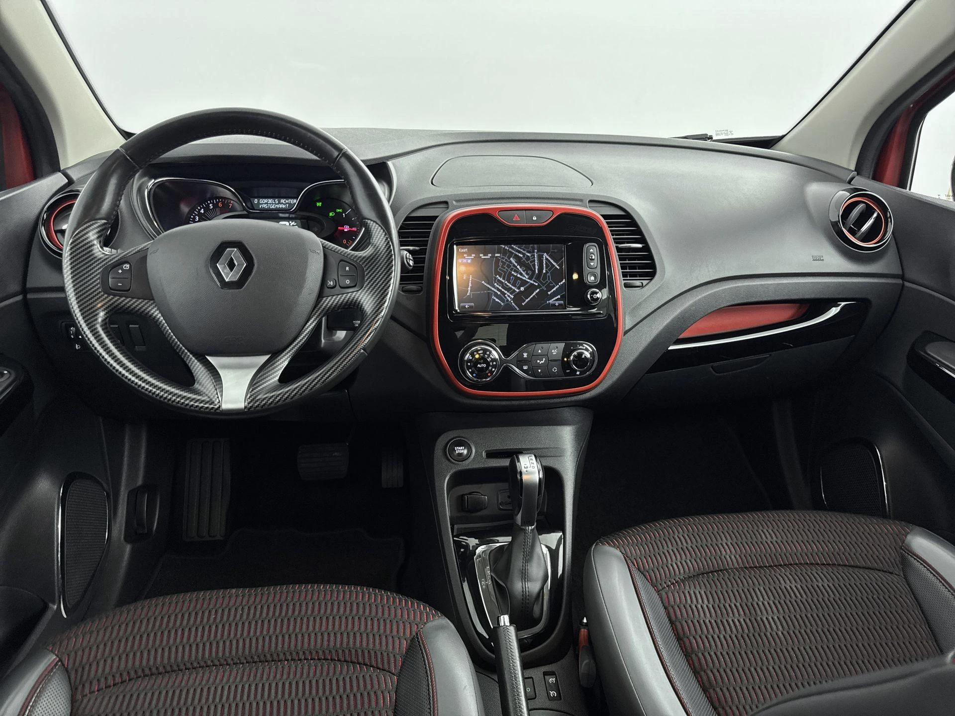 Renault-Captur-image-15