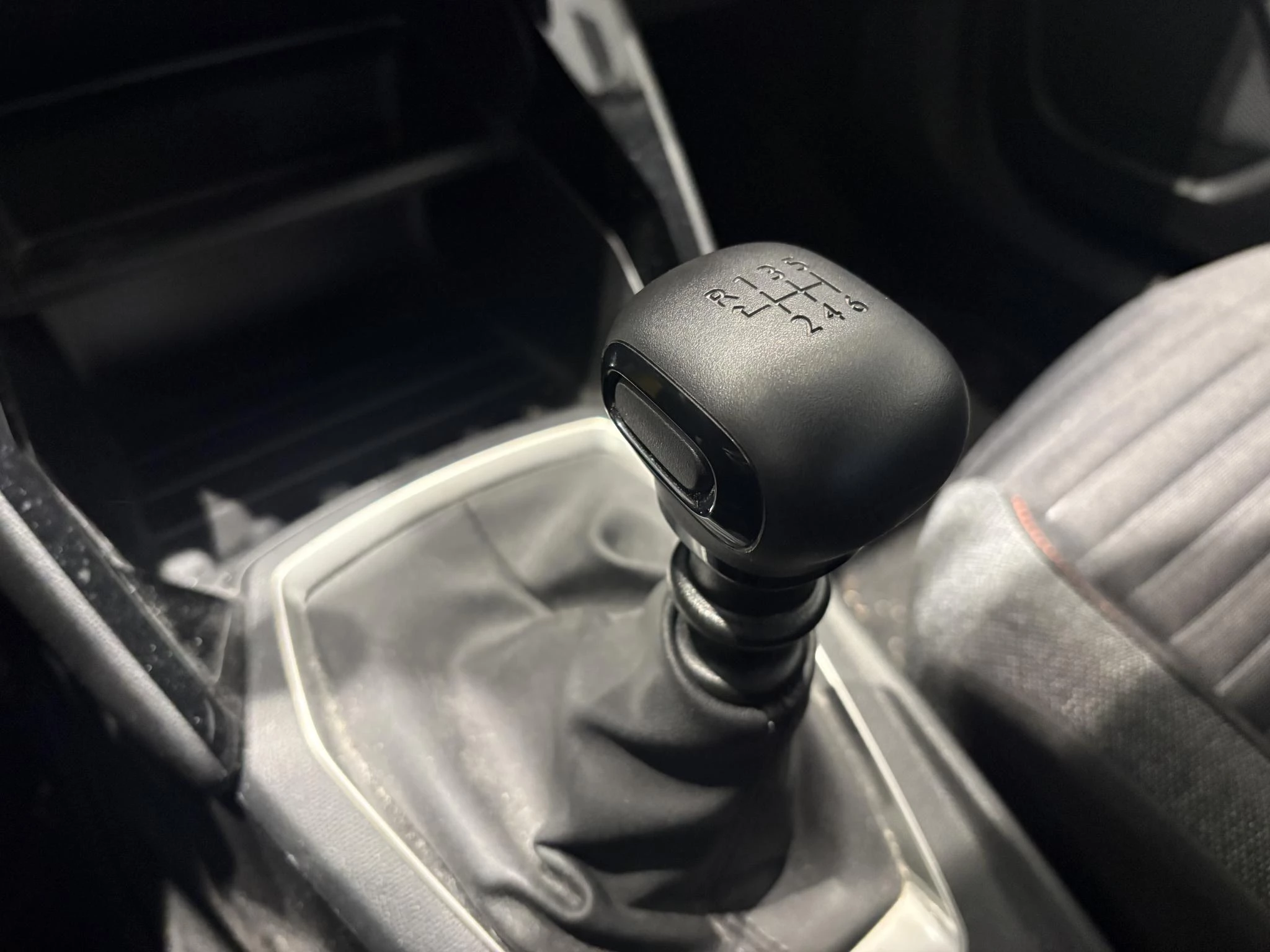 Peugeot 2008 1.2 PureTech Active