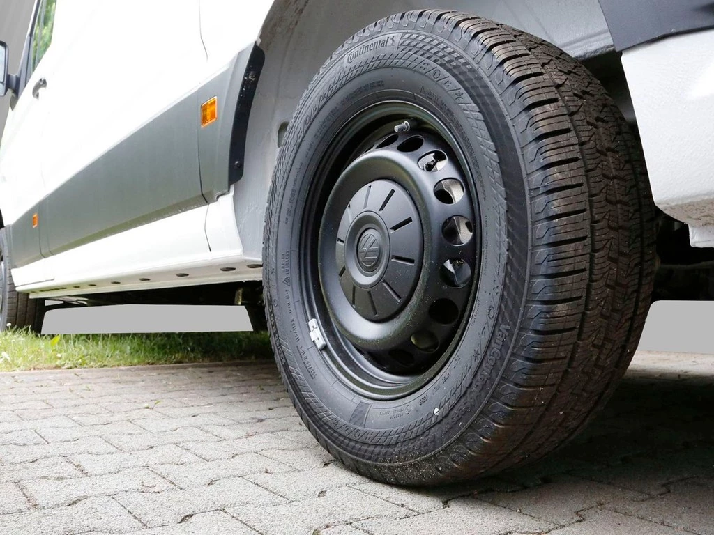 Volkswagen Crafter 35 Kasten 2.0 4MOTION 8-Gang Automatik Radst. 3640 mm