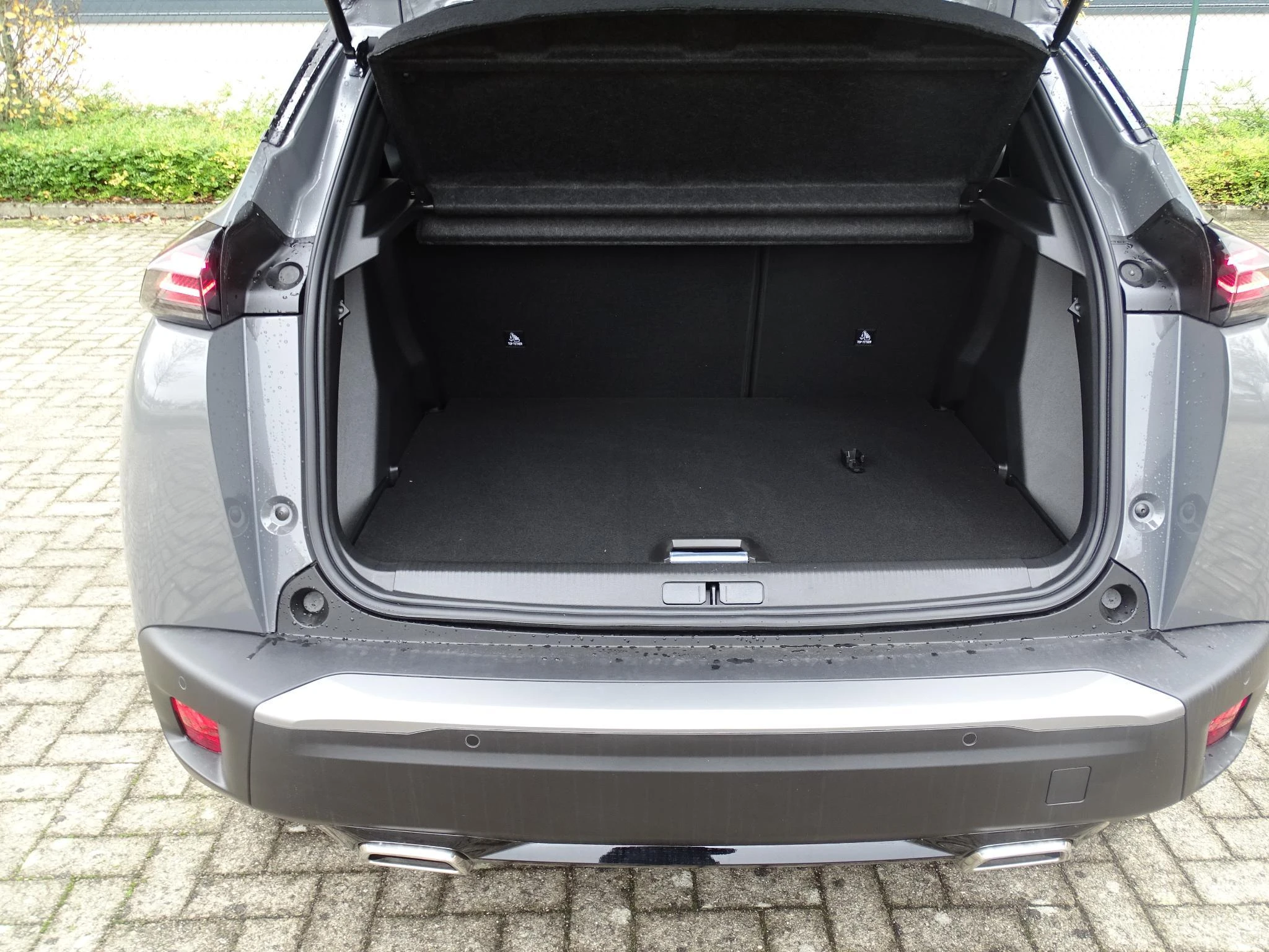 Peugeot-2008-image-13