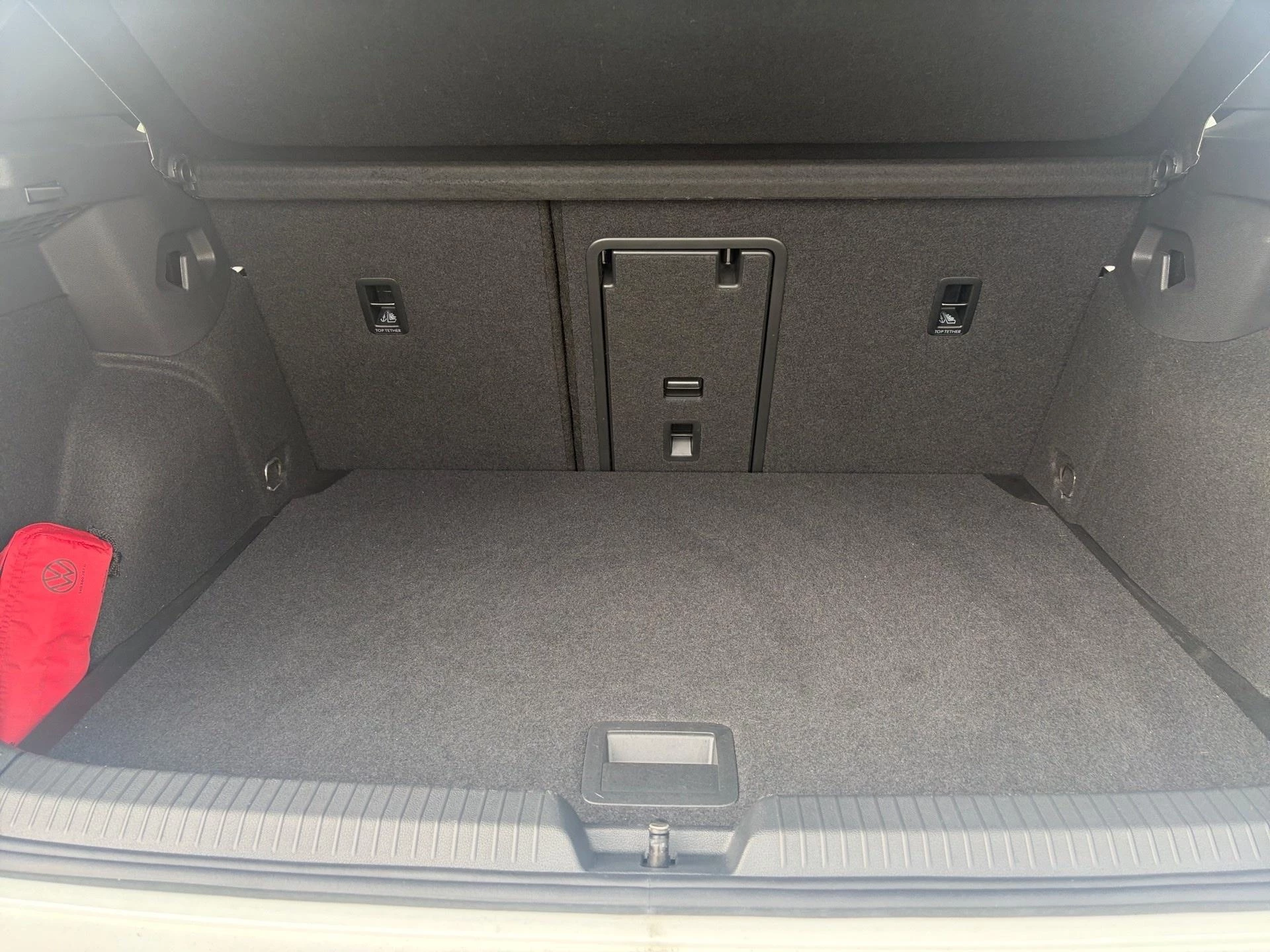 Volkswagen-Golf-image-11