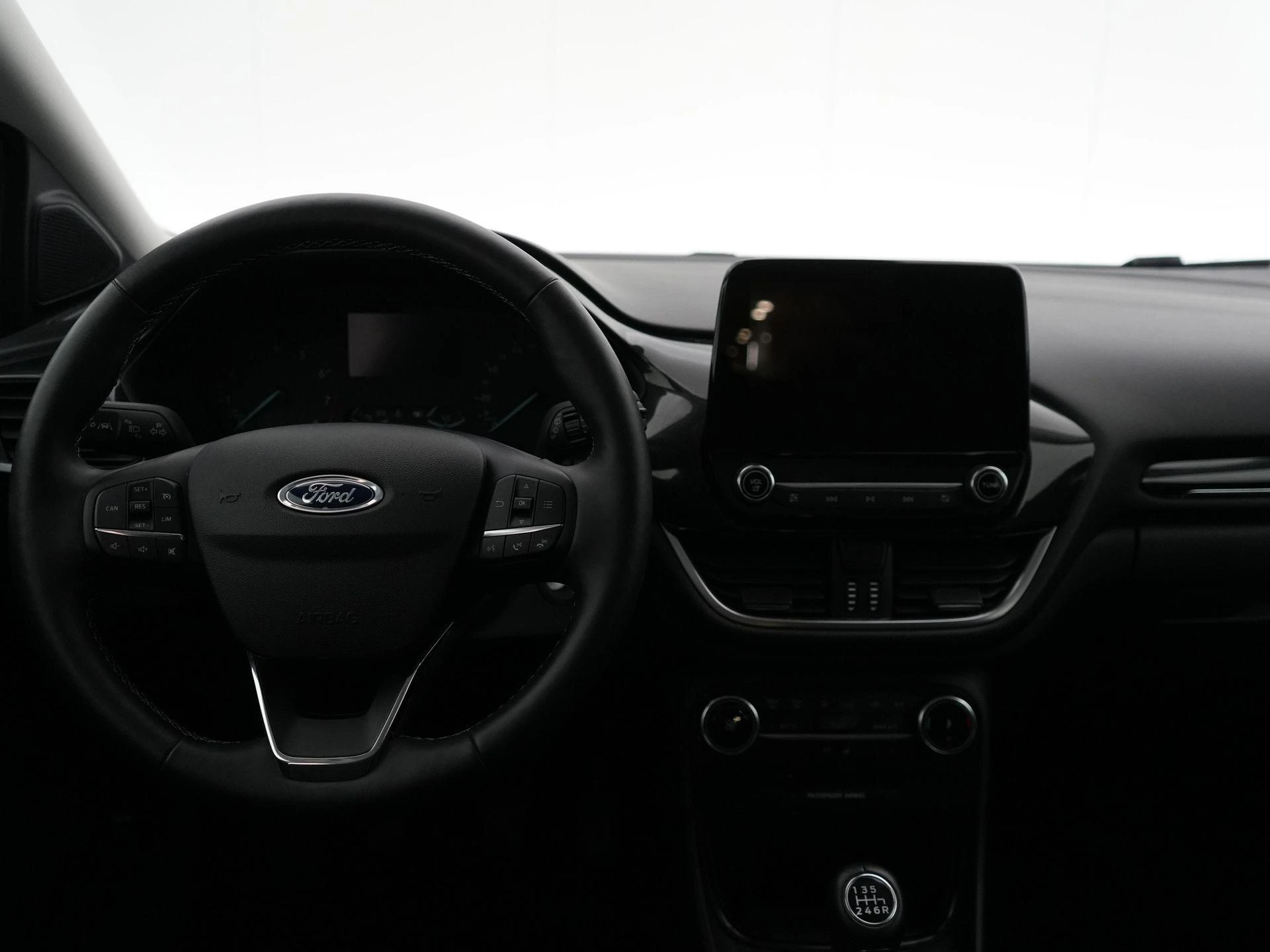 Ford-Puma-image-6