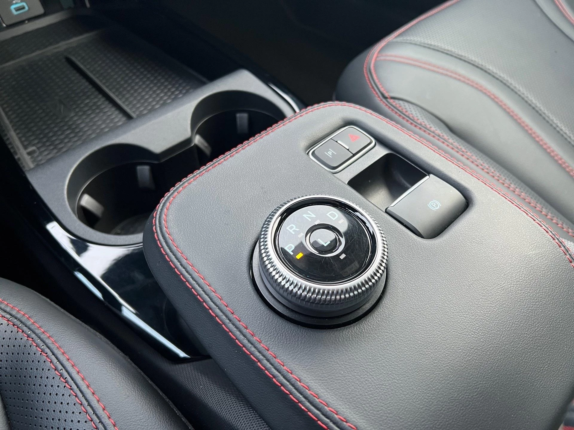 Ford-Mustang Mach-E-image-9