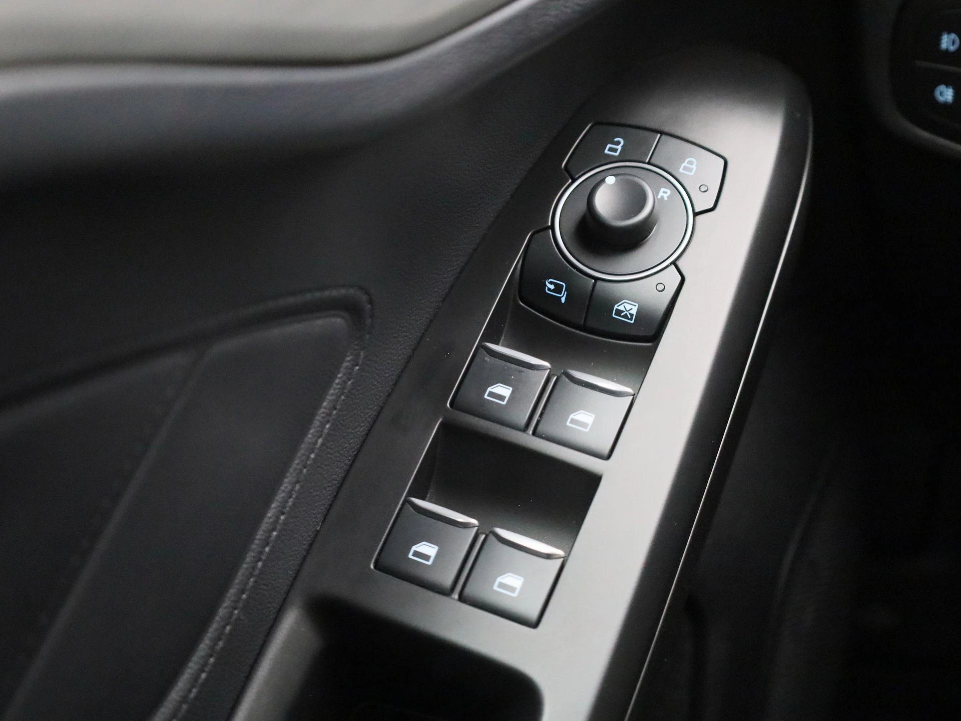 Ford-Focus-image-25