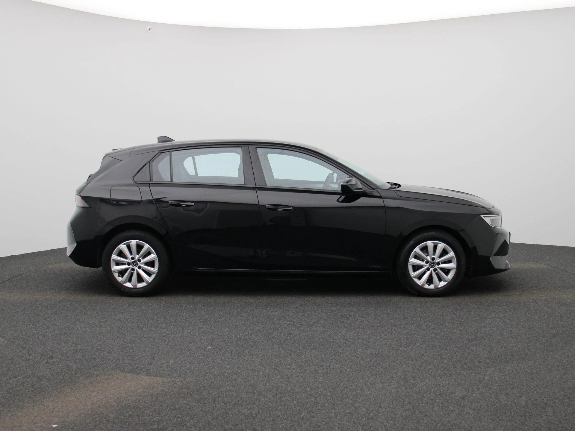 Opel-Astra-image-5