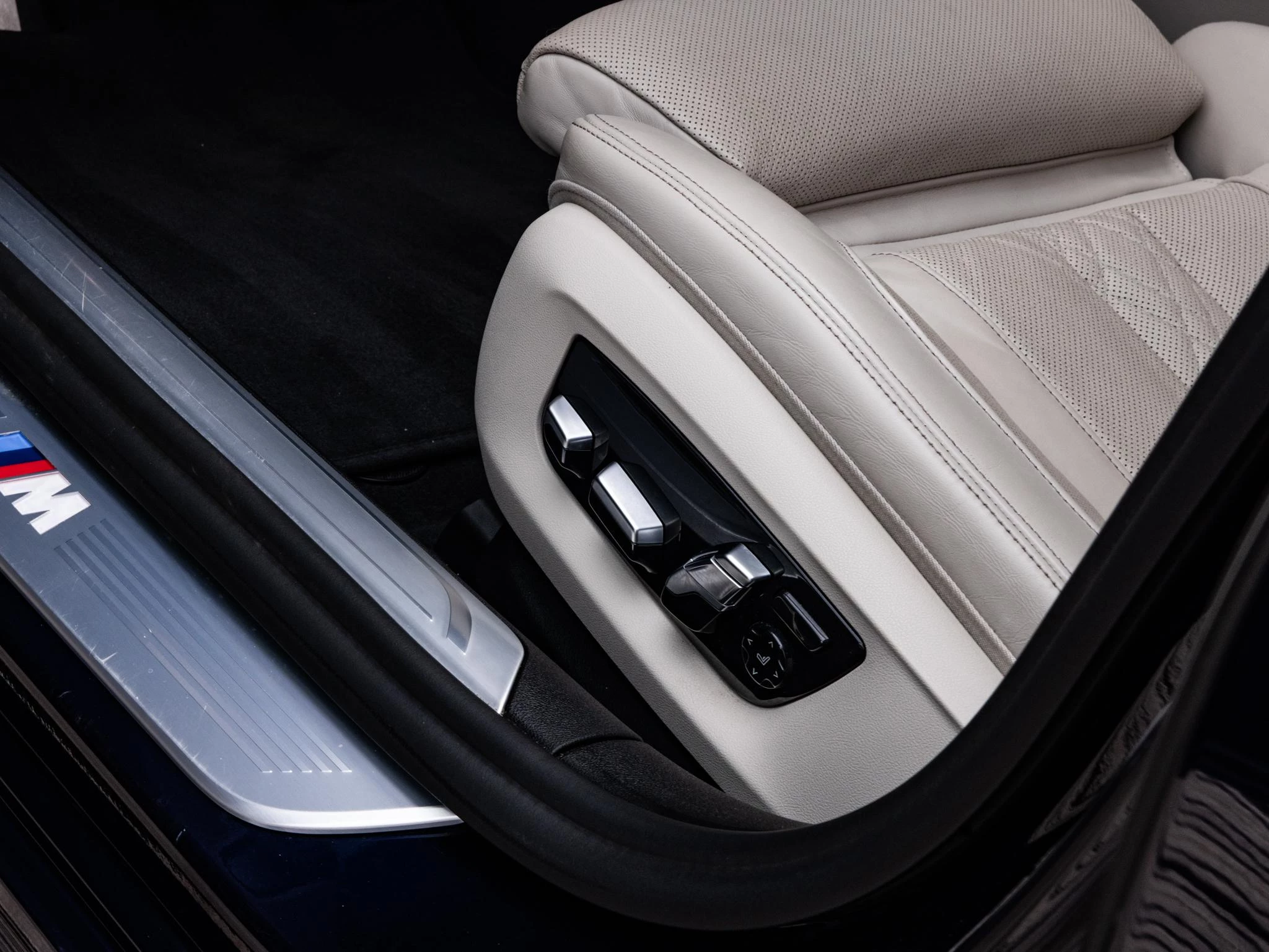 BMW 7 Serie 750i xDrive High Executive