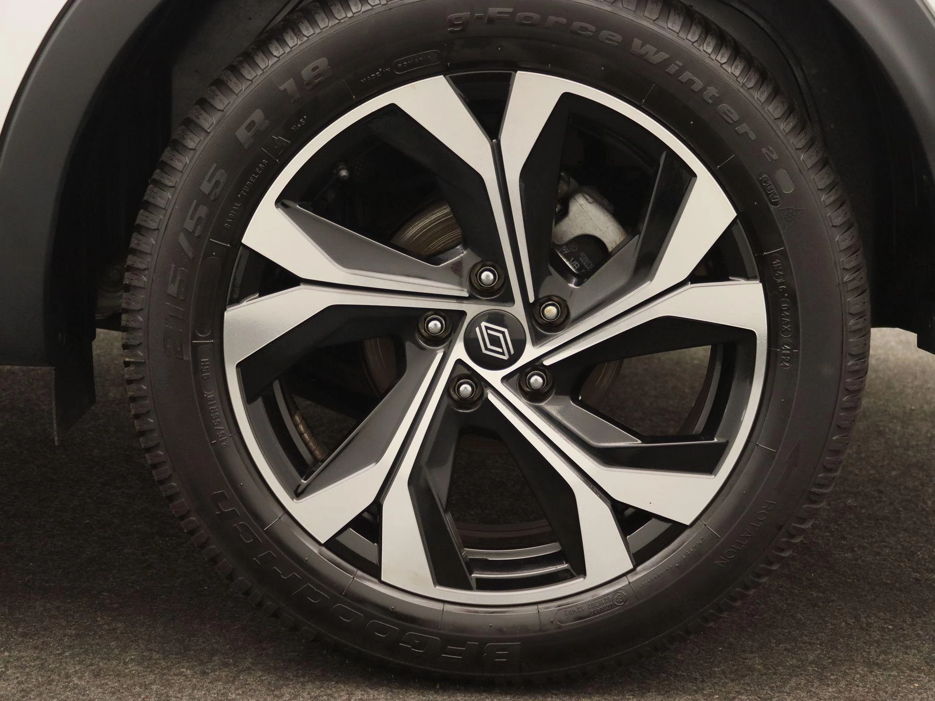 Renault-Arkana-image-16