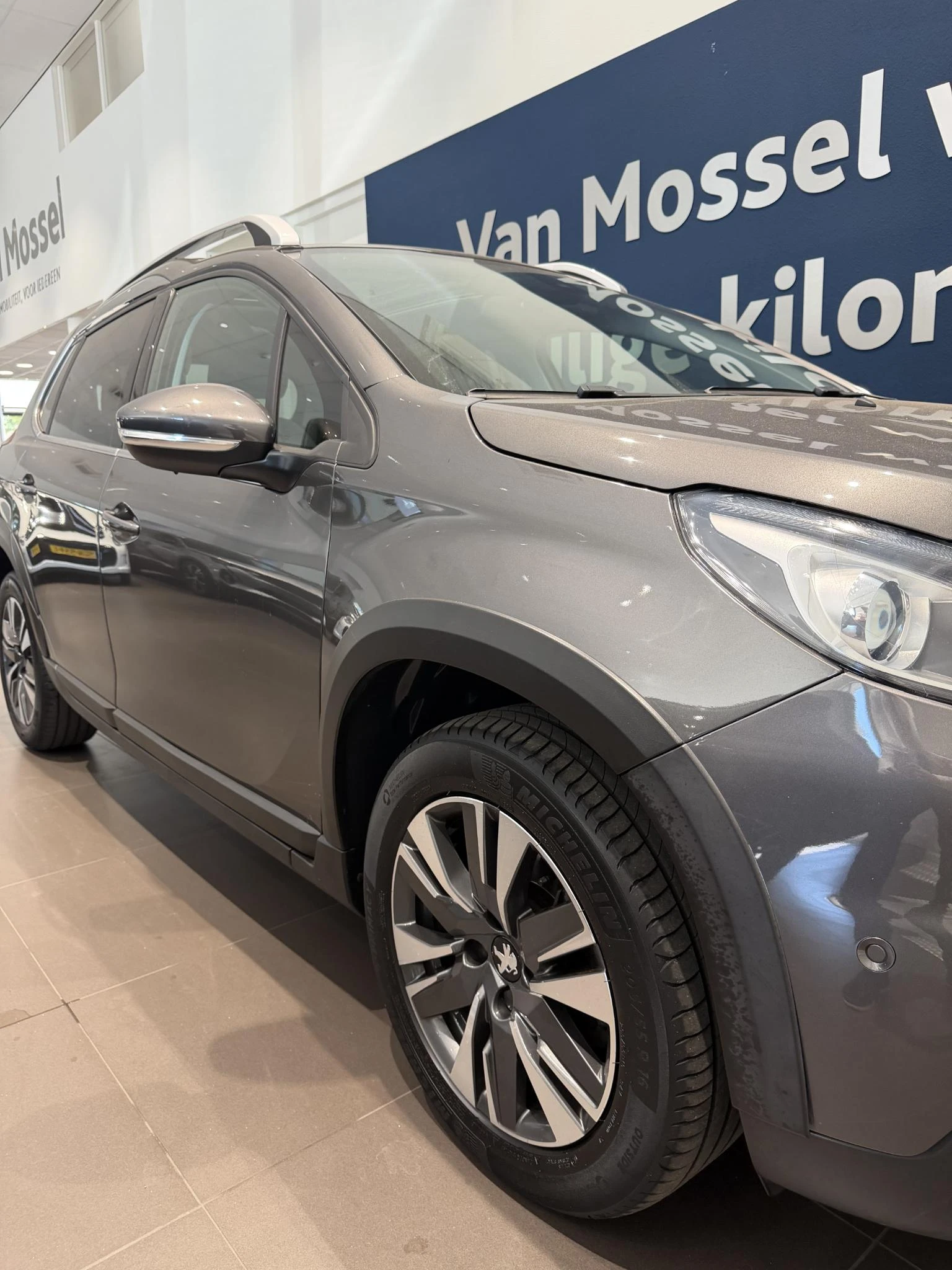 Peugeot-2008-image-6