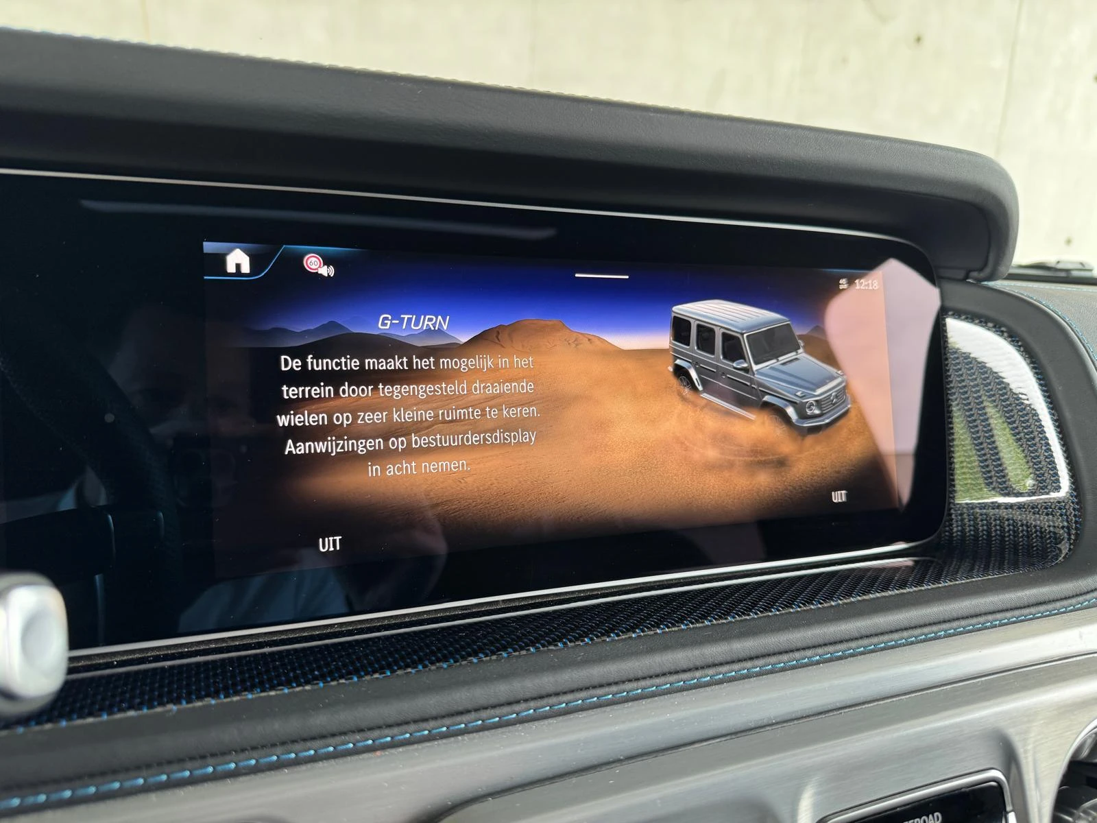 Mercedes-Benz-G-Klasse-image-18