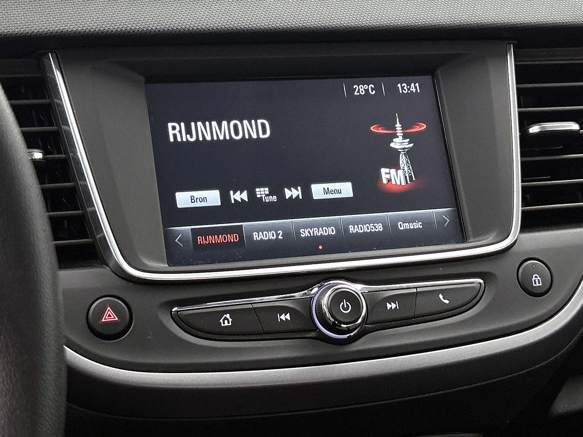 Opel-Crossland X-image-6