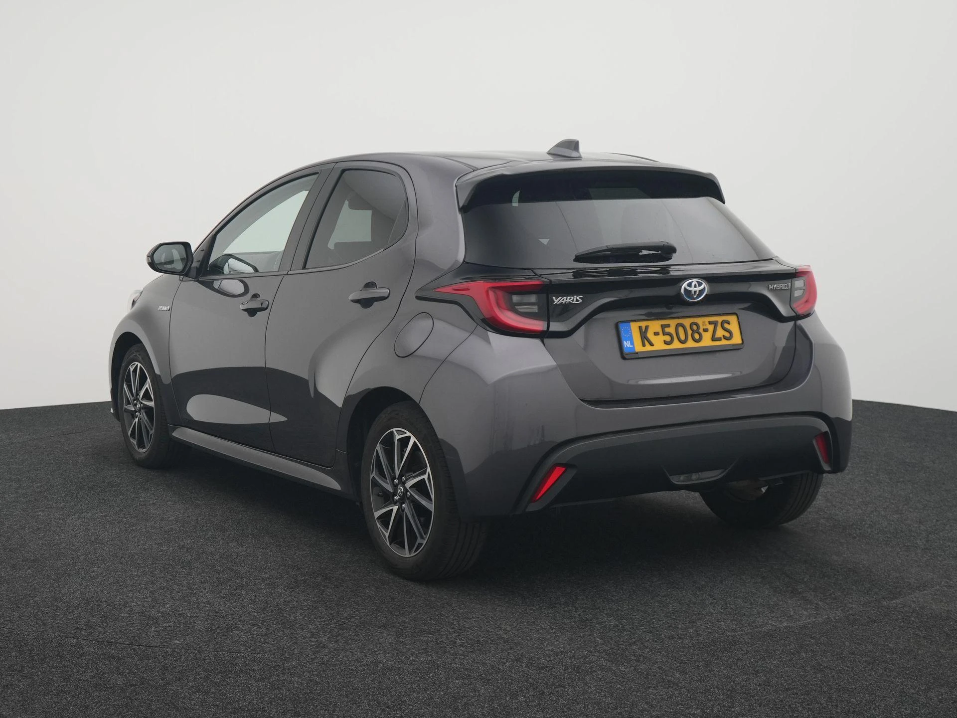 Toyota-Yaris-image-1