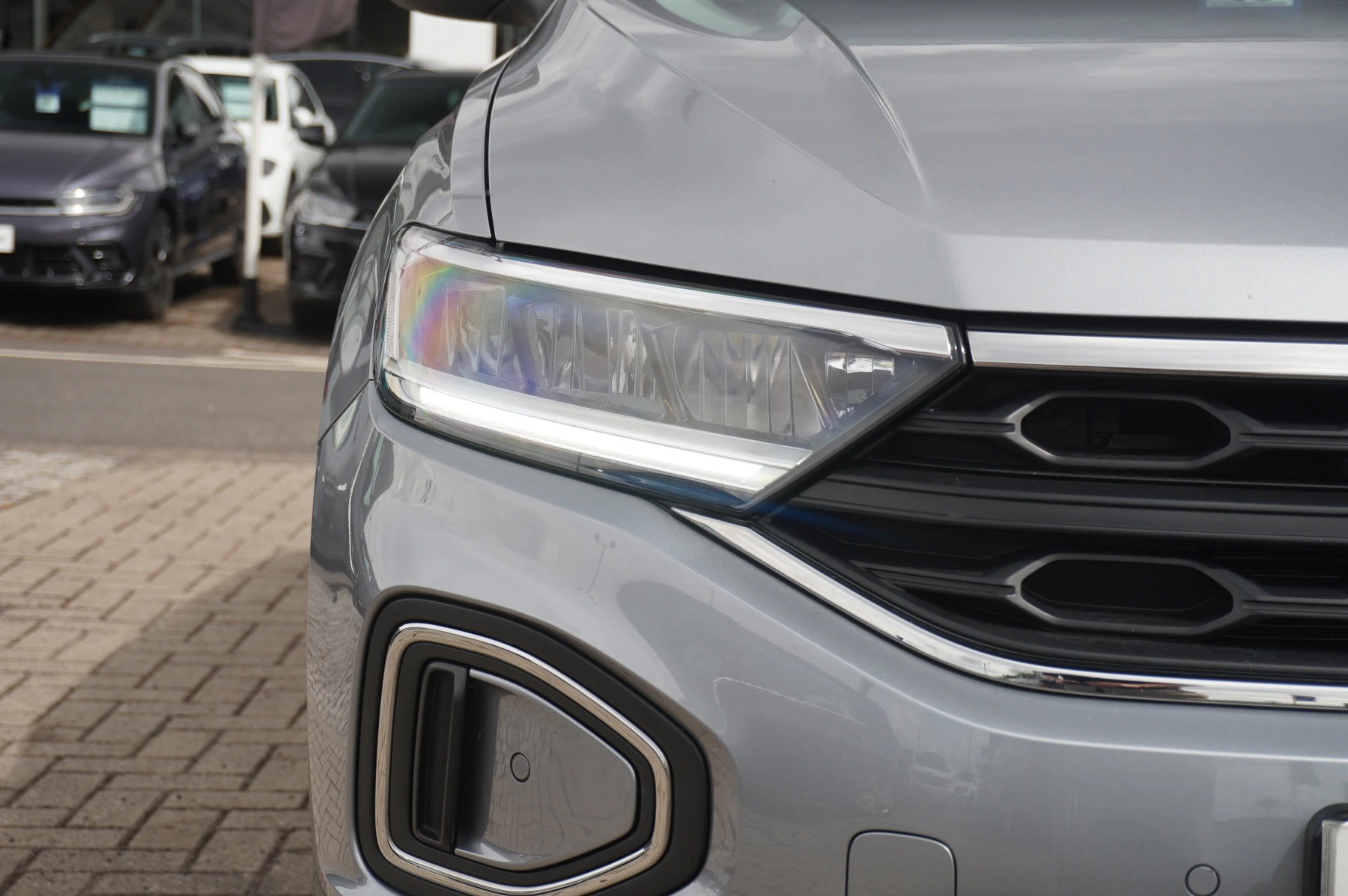 Volkswagen-T-Roc-image-32