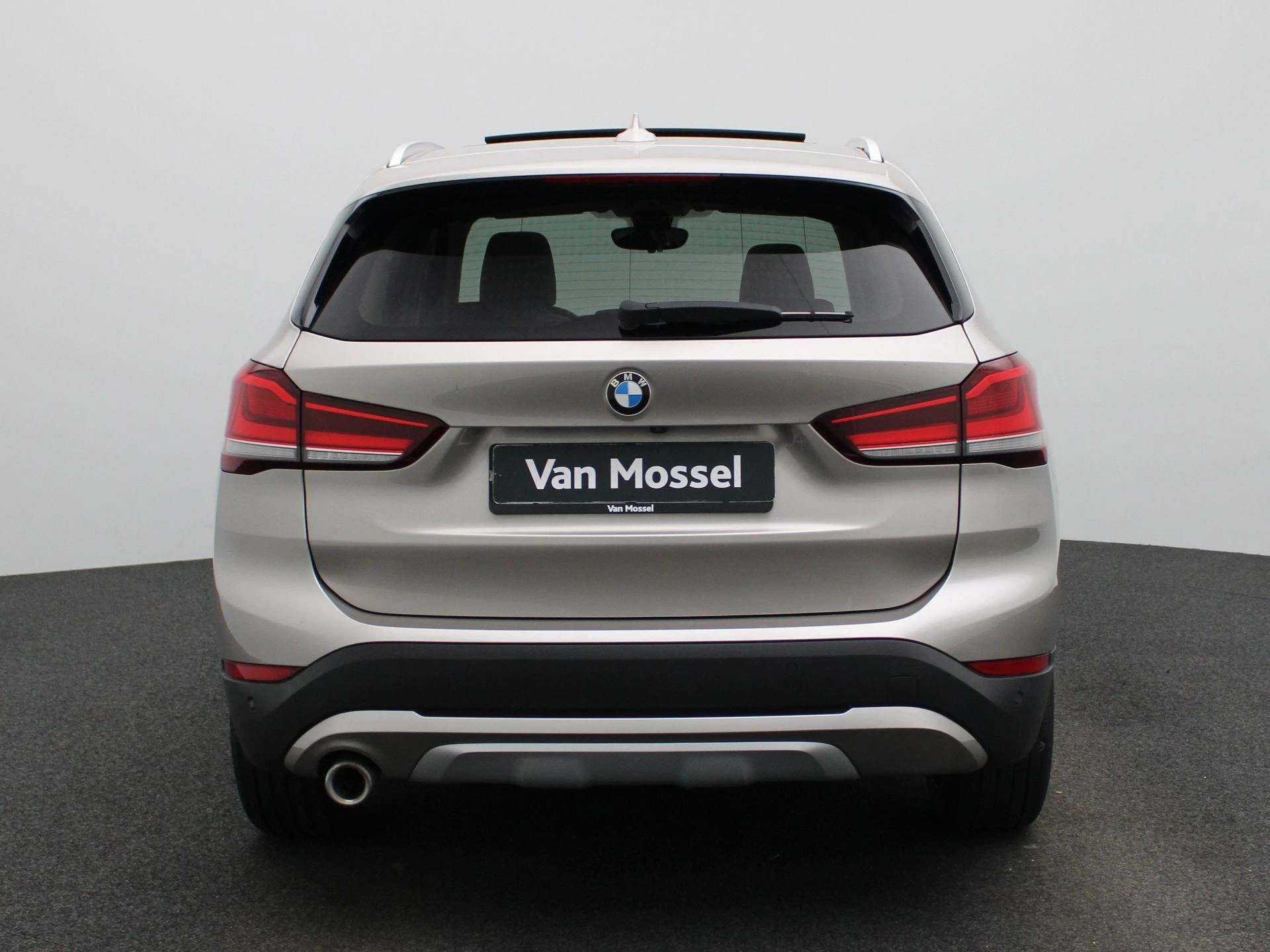 BMW-X1-image-4