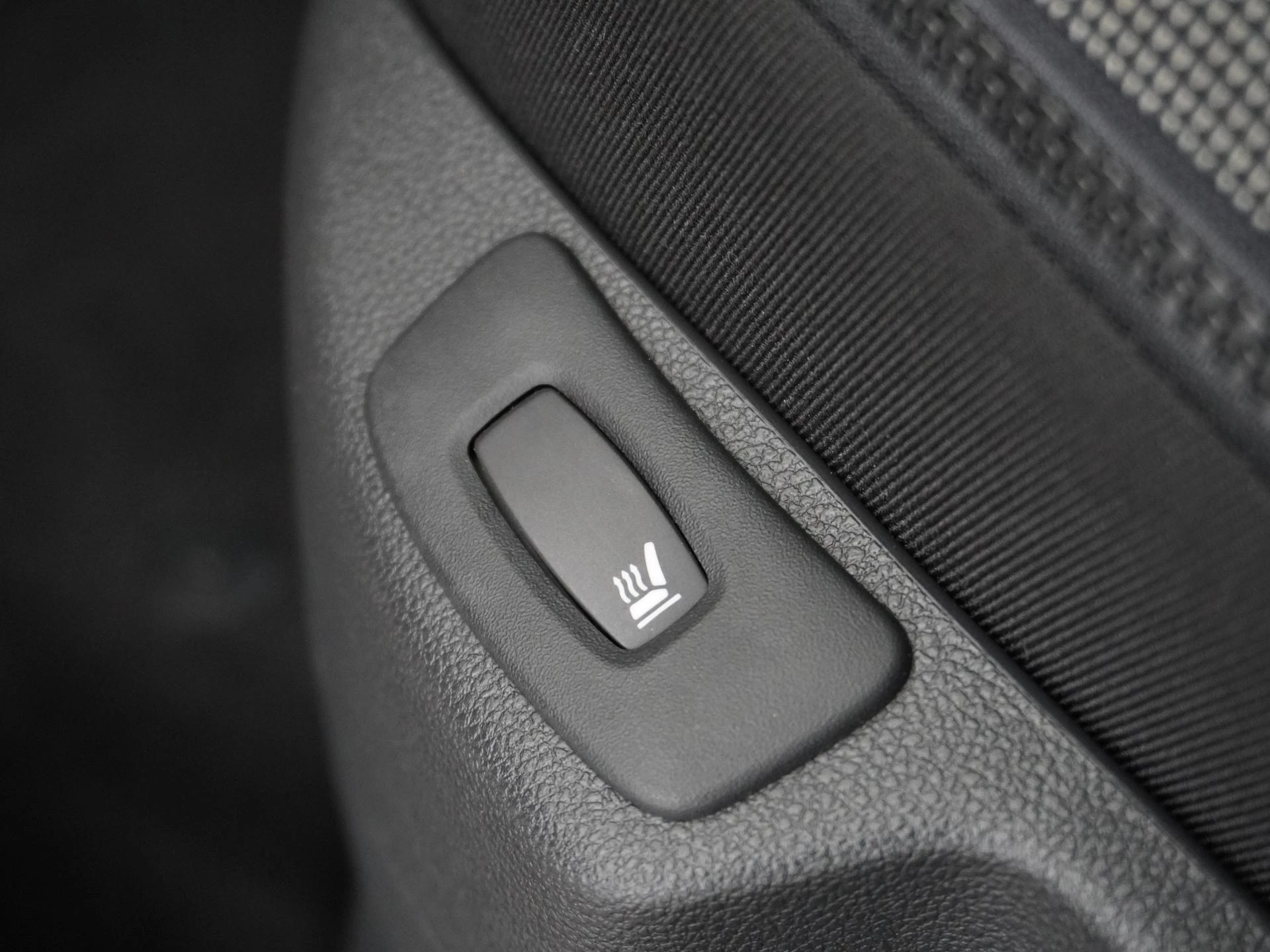 Renault-Captur-image-11