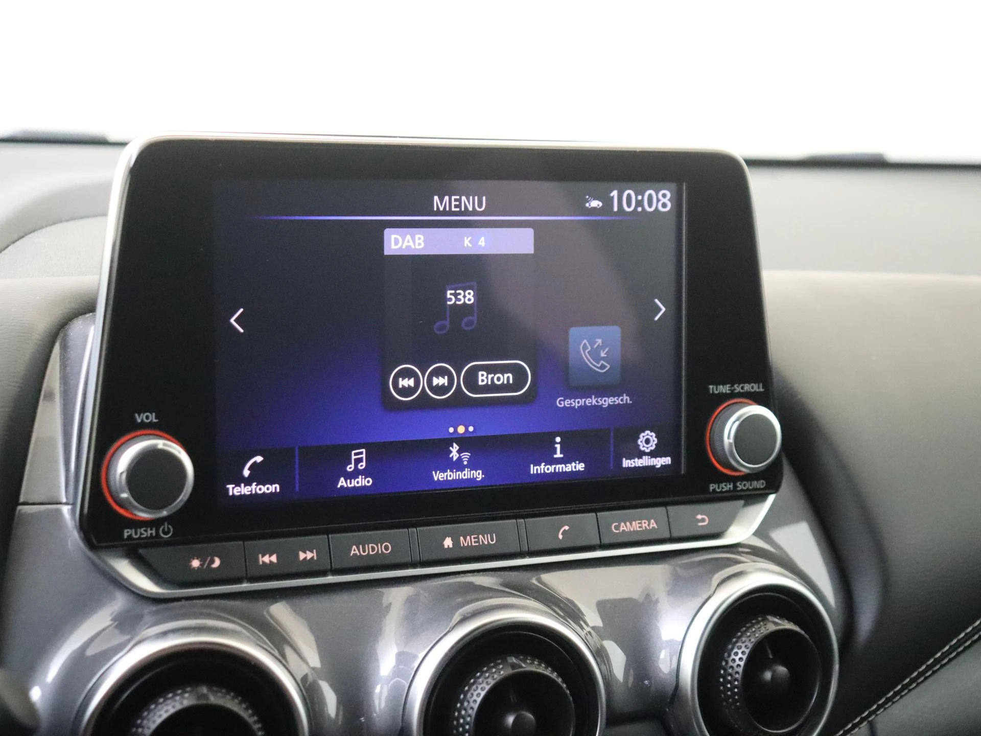 Nissan-Juke-image-16