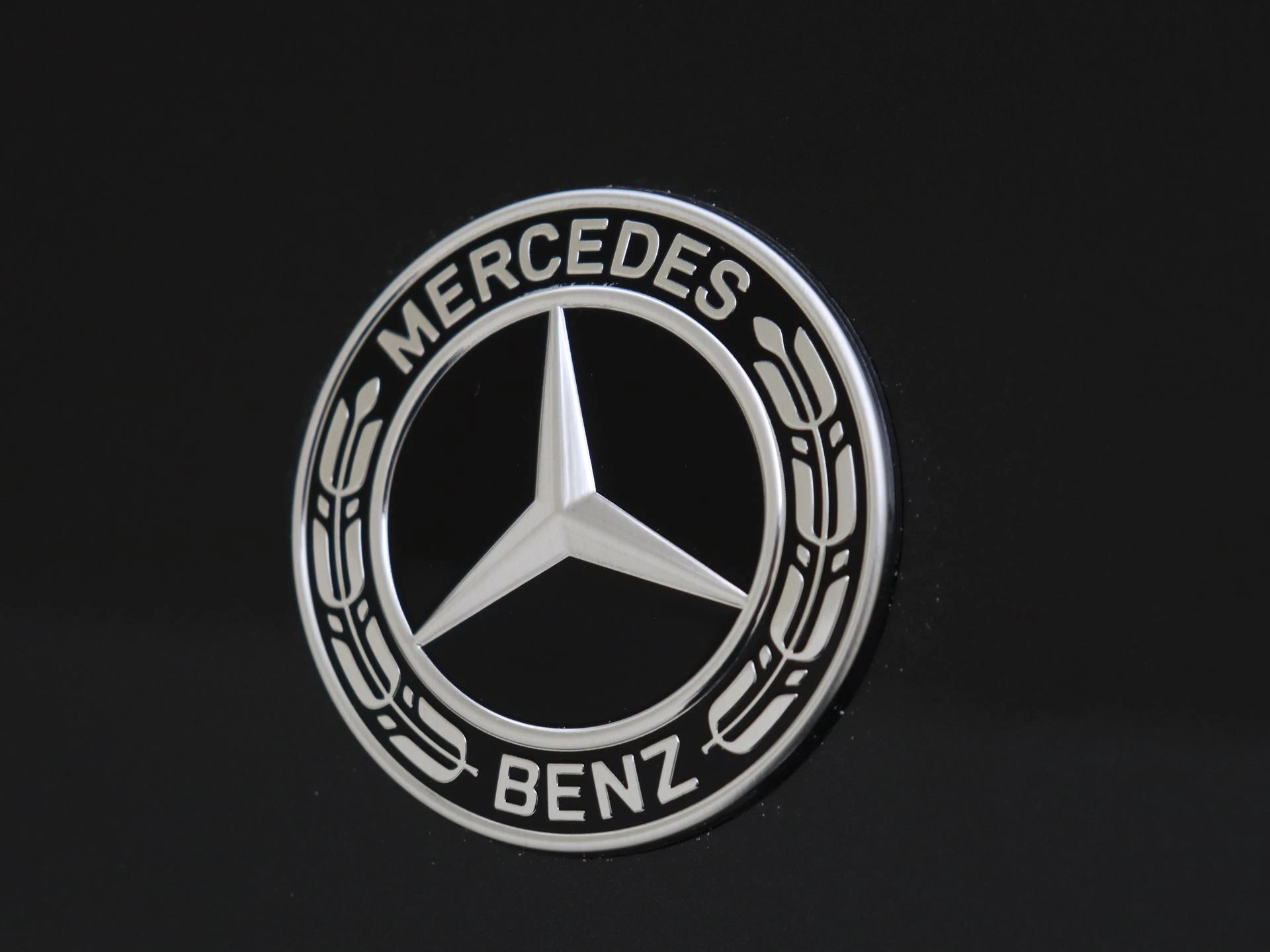 Mercedes-Benz-E-Klasse-image-28