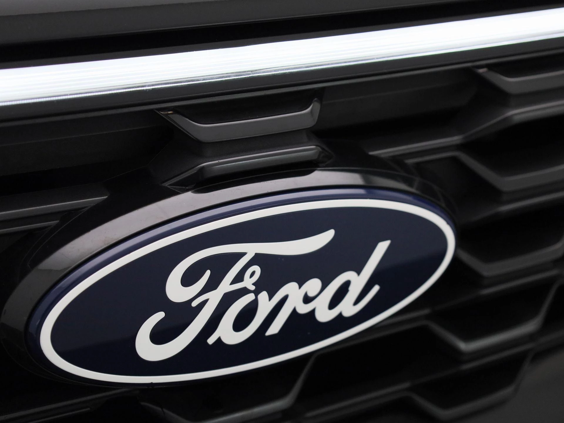 Ford Kuga 2.5 PHEV ST-Line 242Pk
