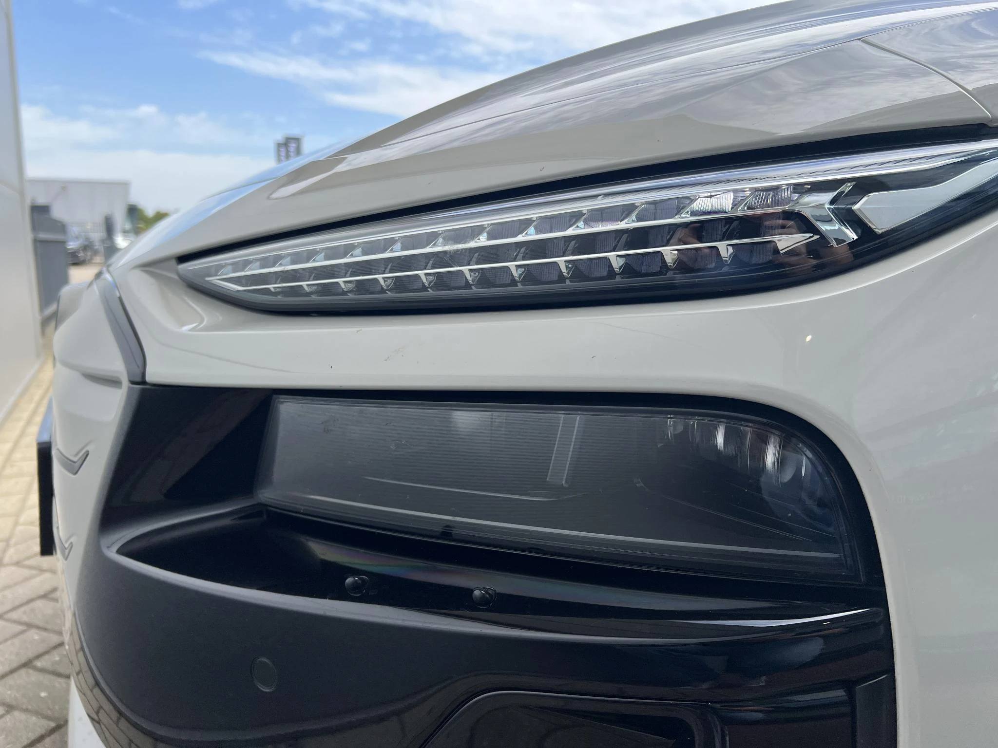 Audi-A6 Avant e-tron-image-15