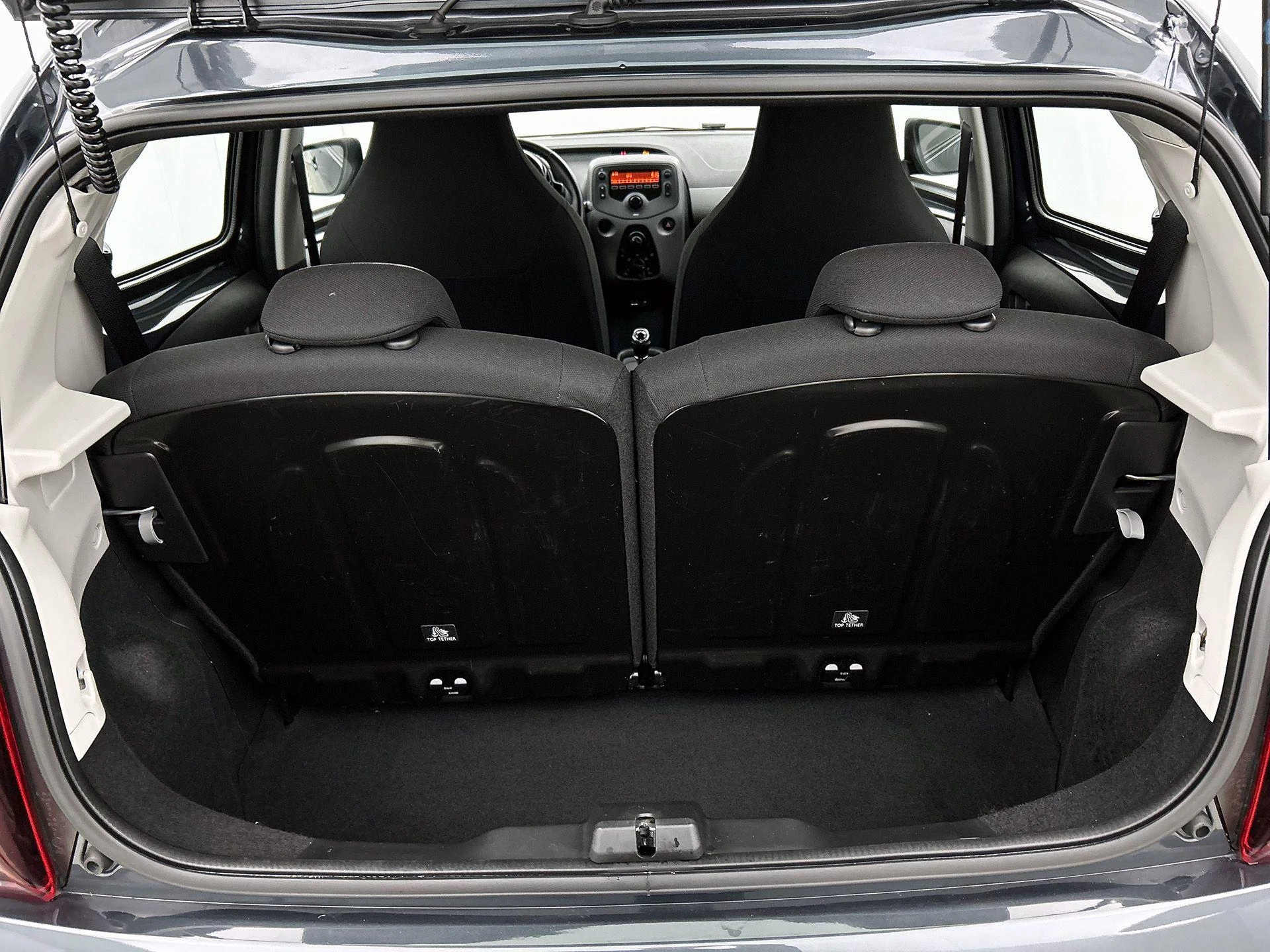 Peugeot-108-image-23