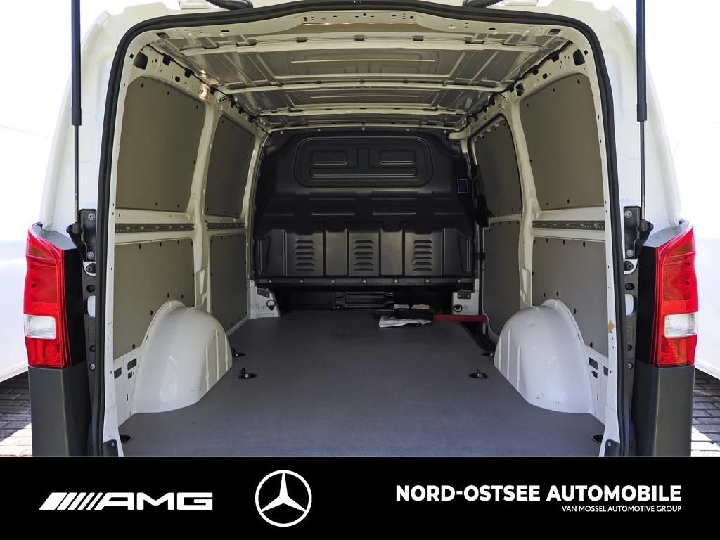 Mercedes-Benz Vito 116 NEUES MODELL AHK NAVI KMAERA TEMPOMAT