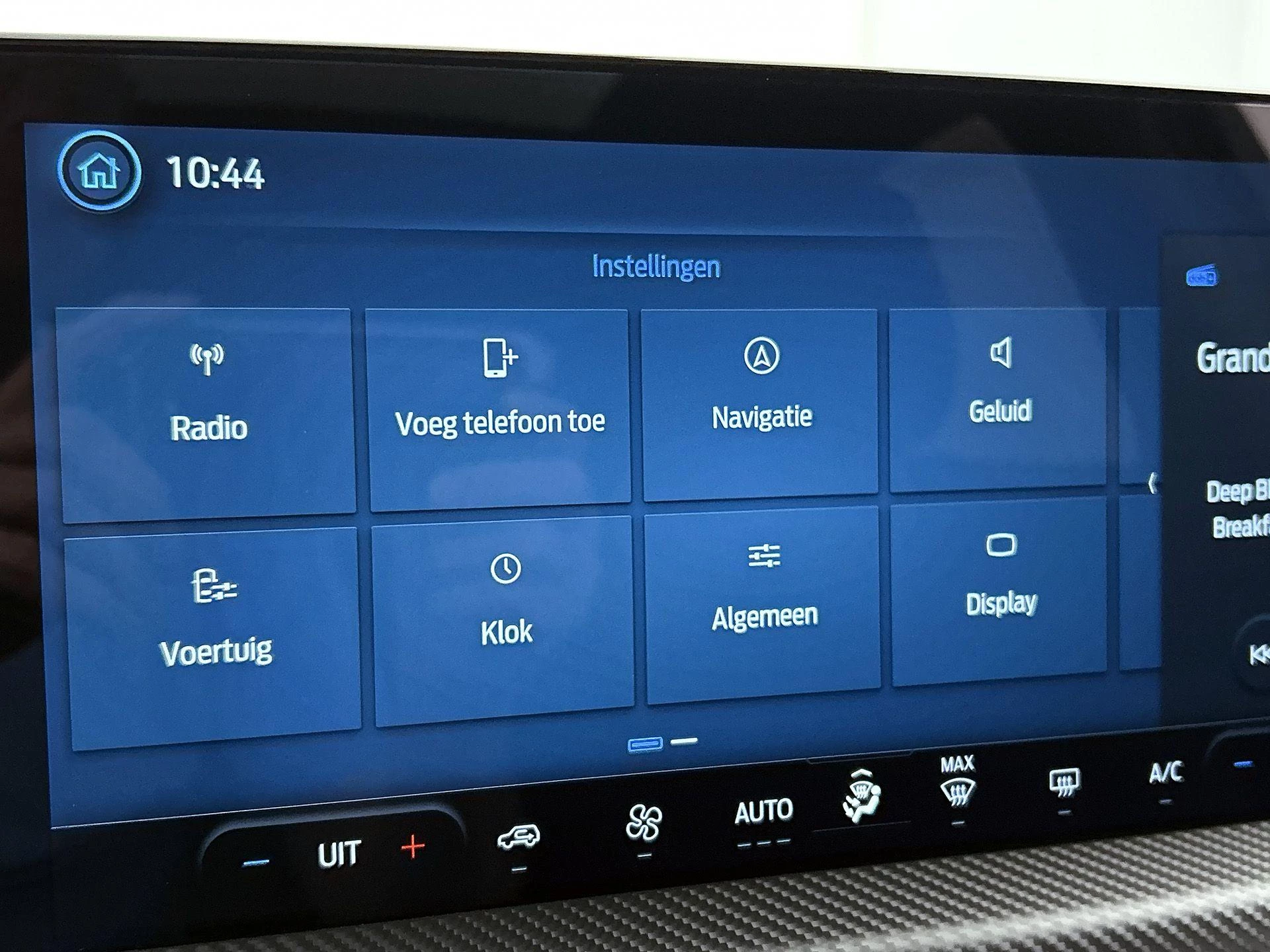 Ford-Kuga-image-10