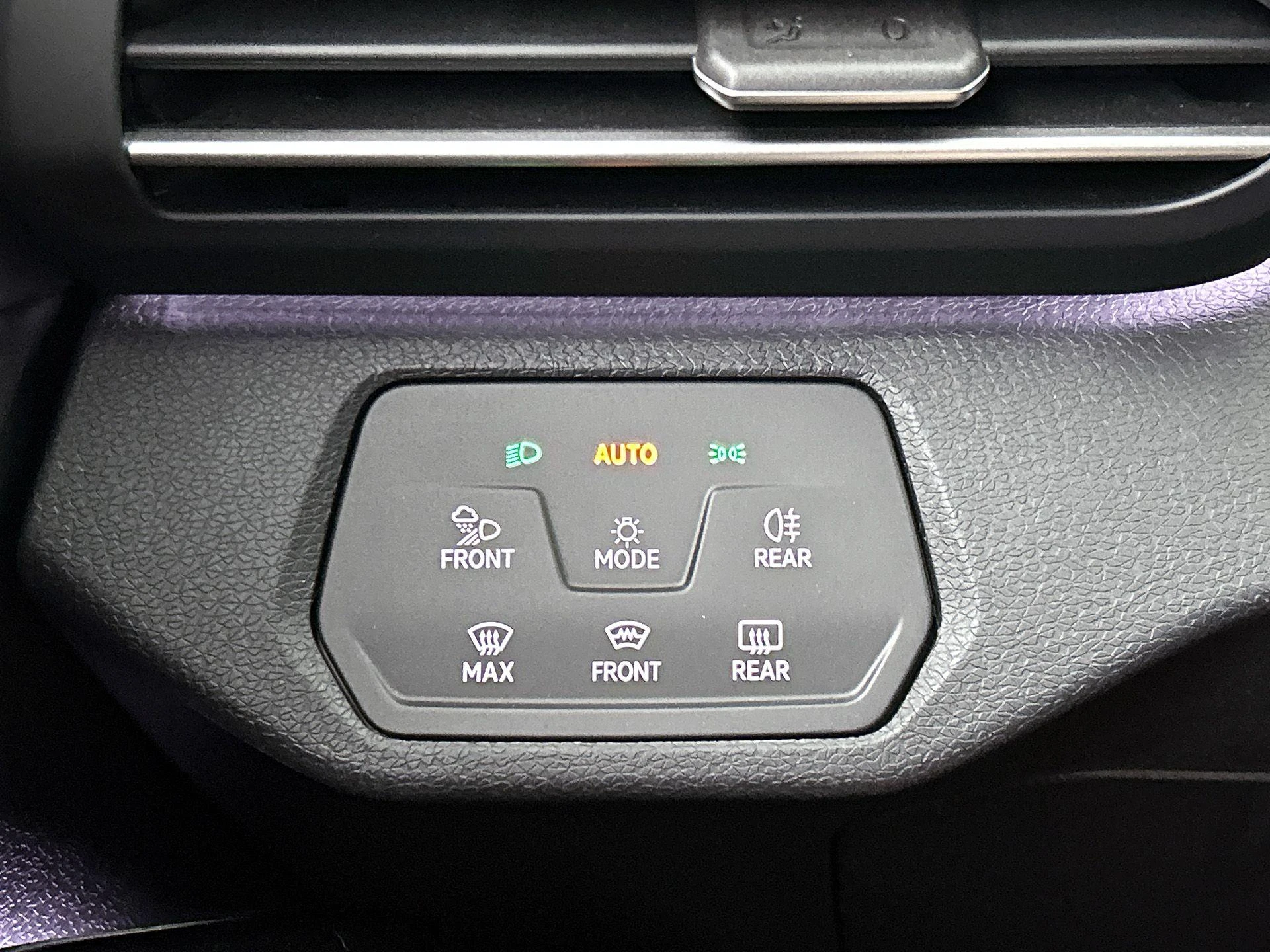 Volkswagen-ID.4-image-33