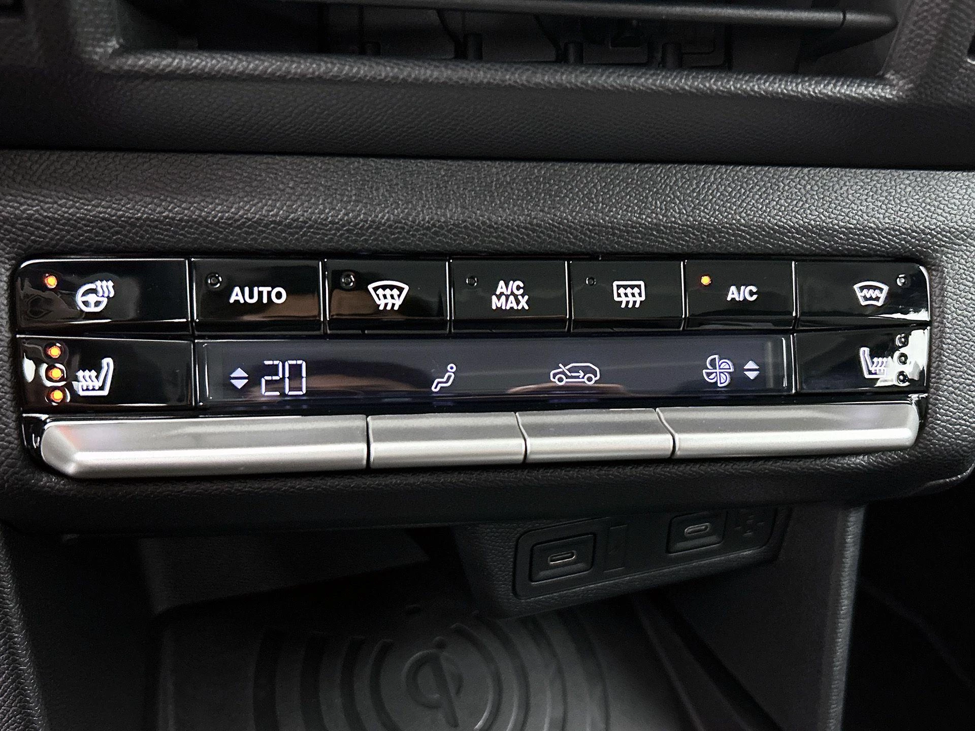 Opel-Frontera-image-17