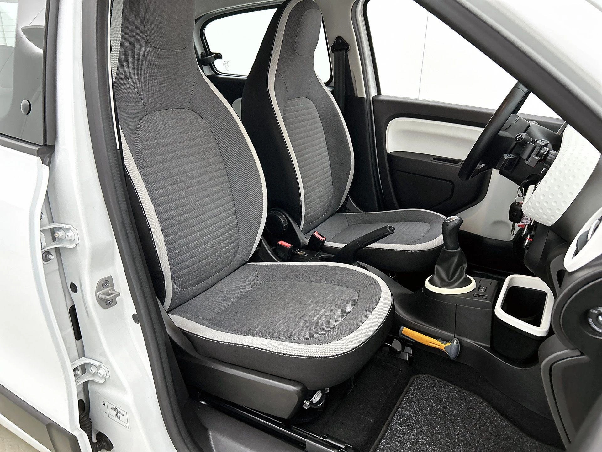 Renault-Twingo-image-11