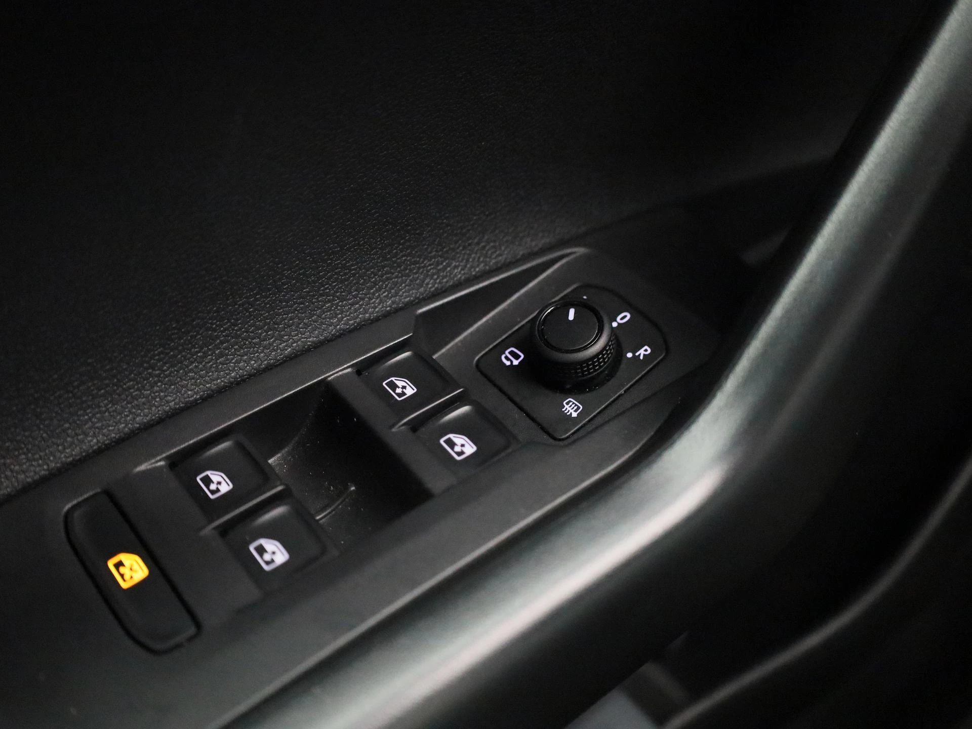 Volkswagen-Taigo-image-22