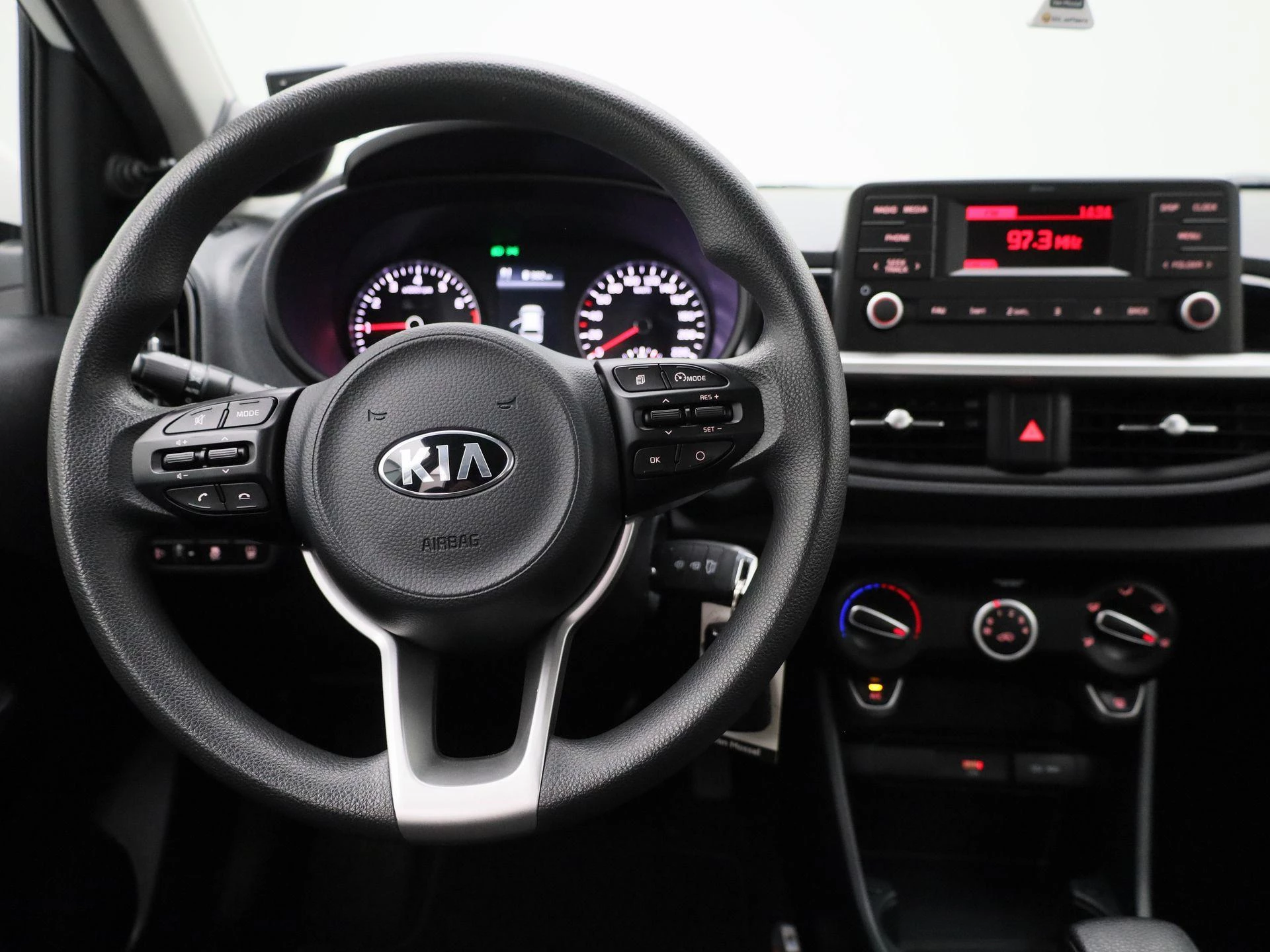 Kia-Picanto-image-7