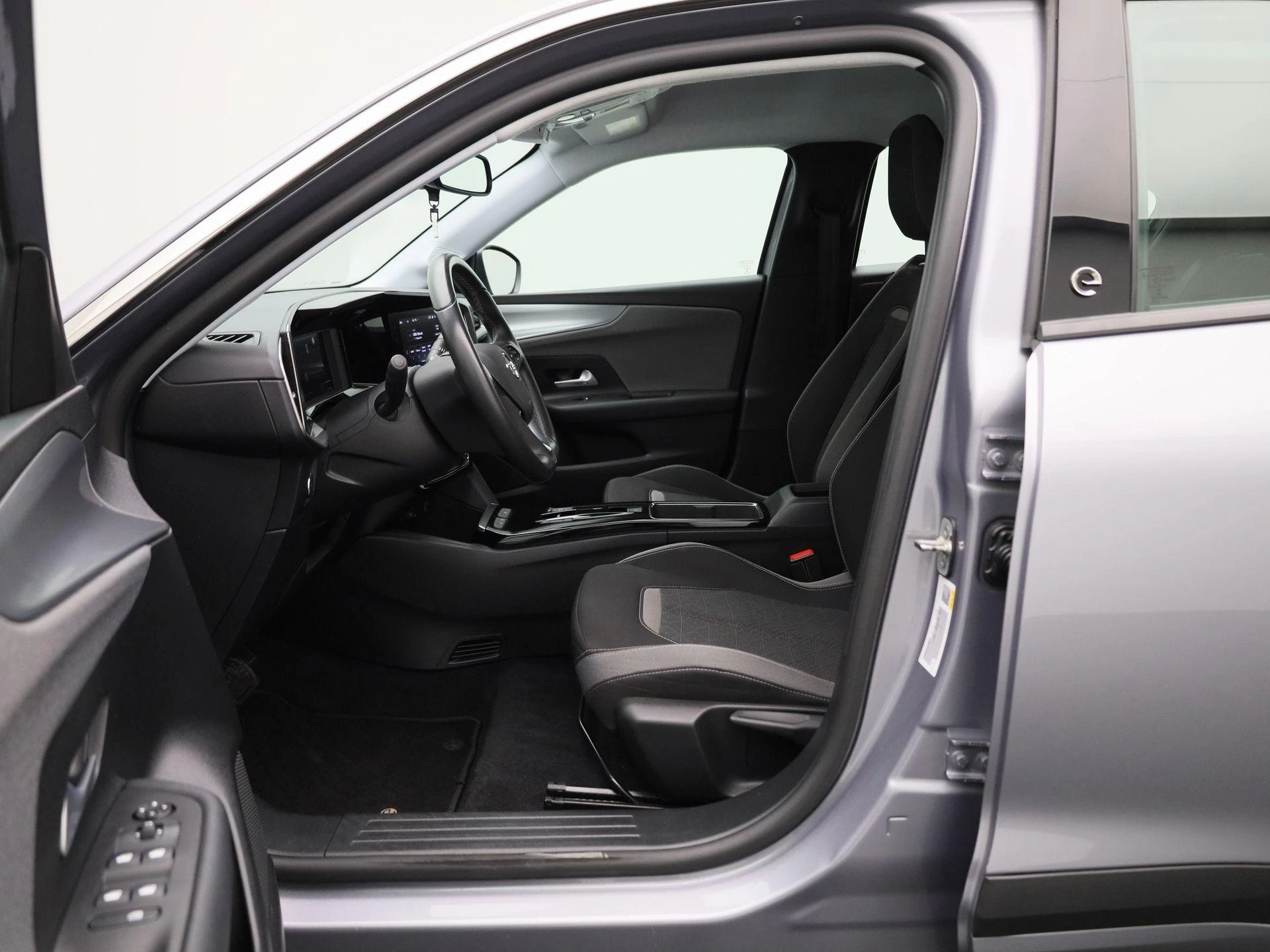 Opel-Mokka-e-image-8