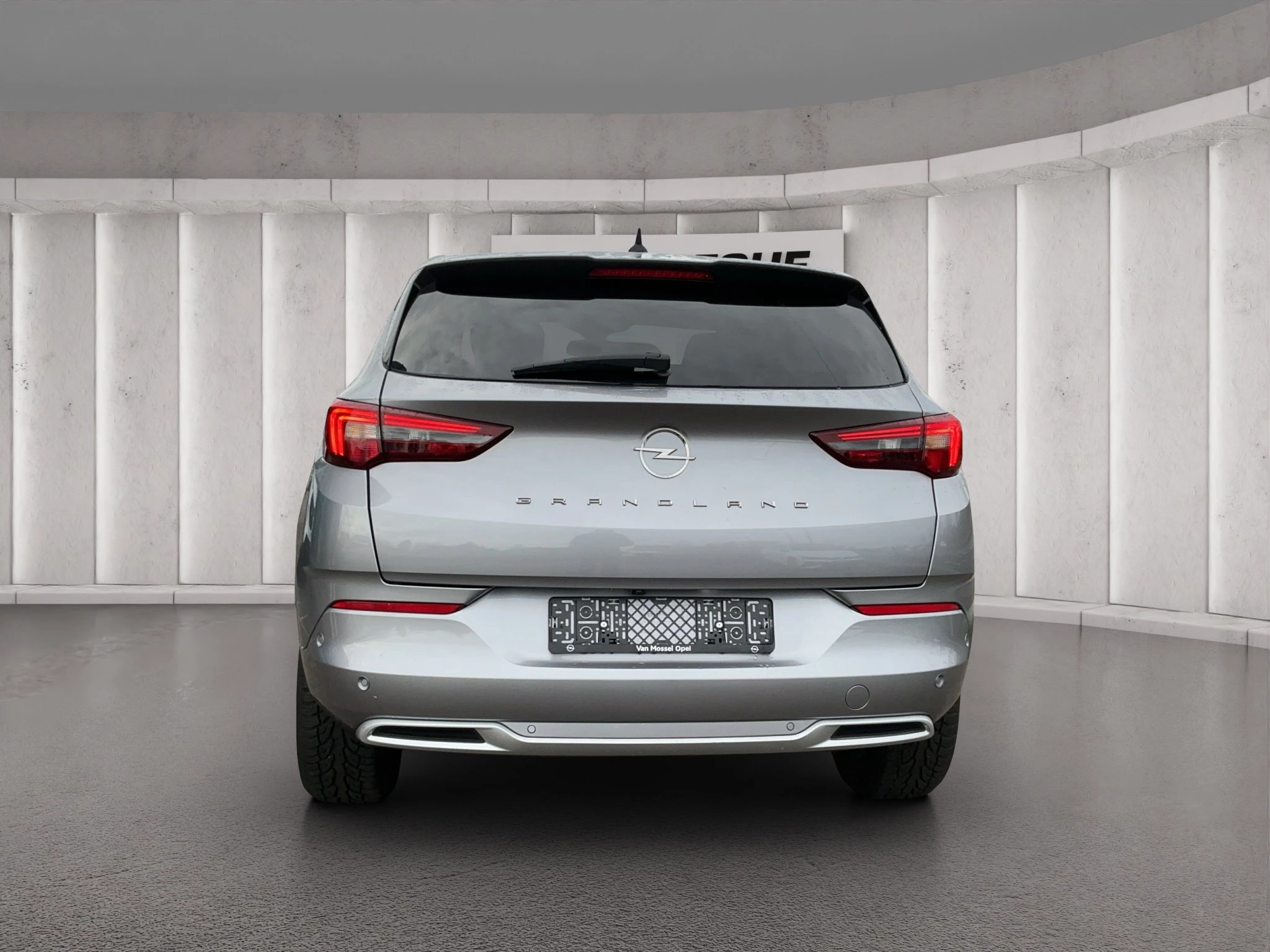 Opel-Grandland-image-3