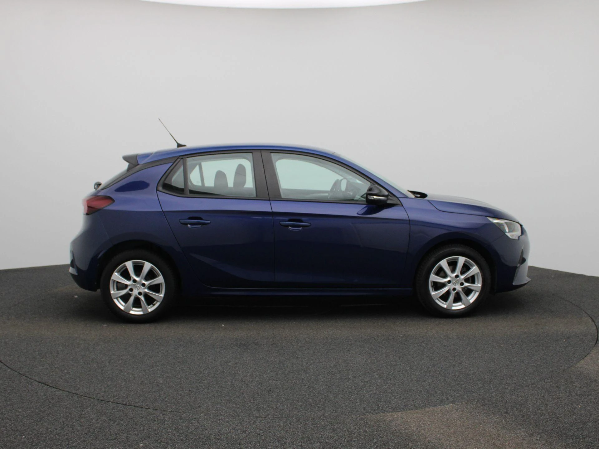 Opel-Corsa-image-5