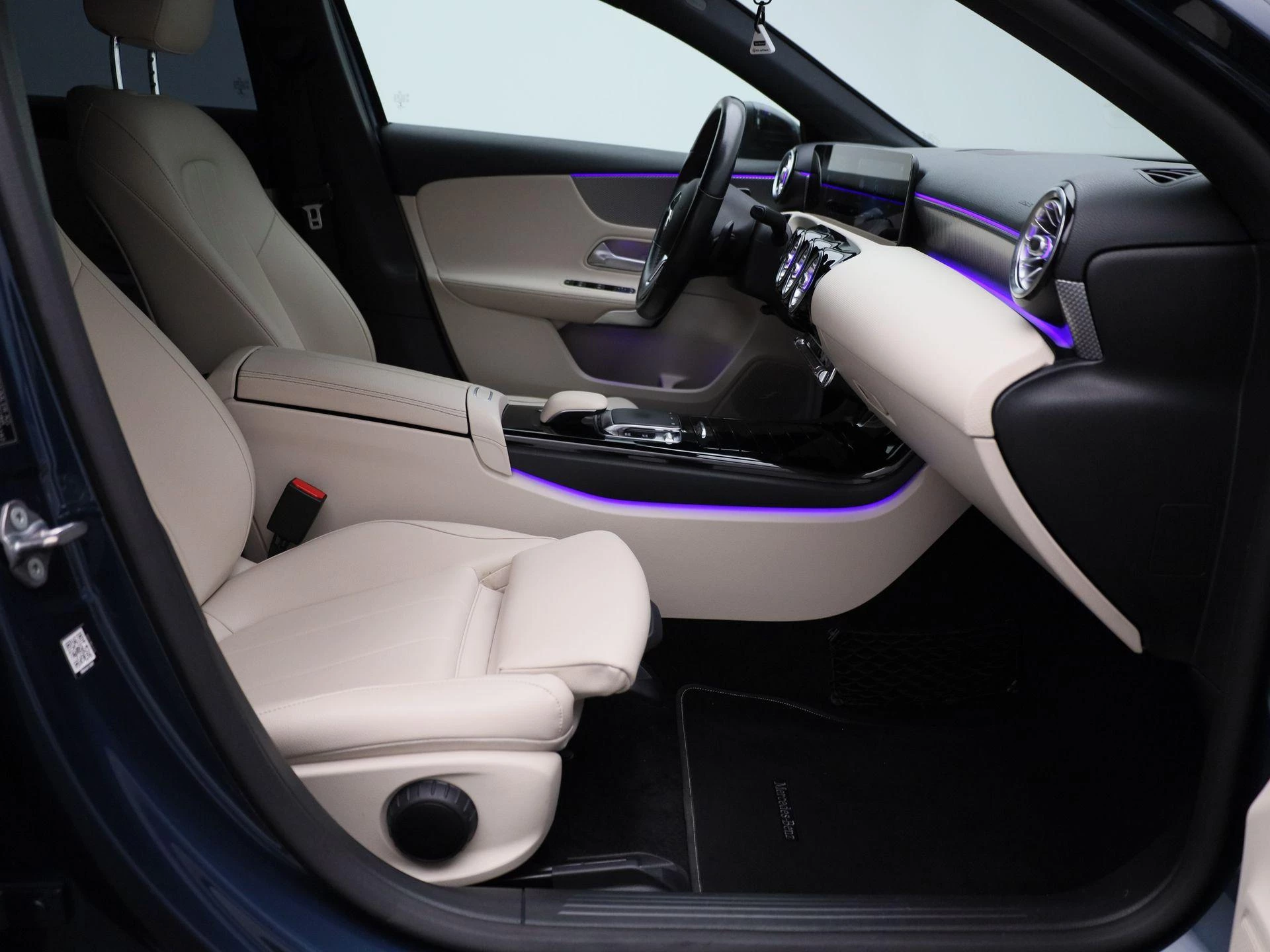 Mercedes-Benz-A-Klasse-image-44