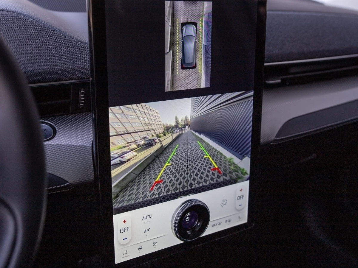 Ford-Mustang Mach-E-image-10