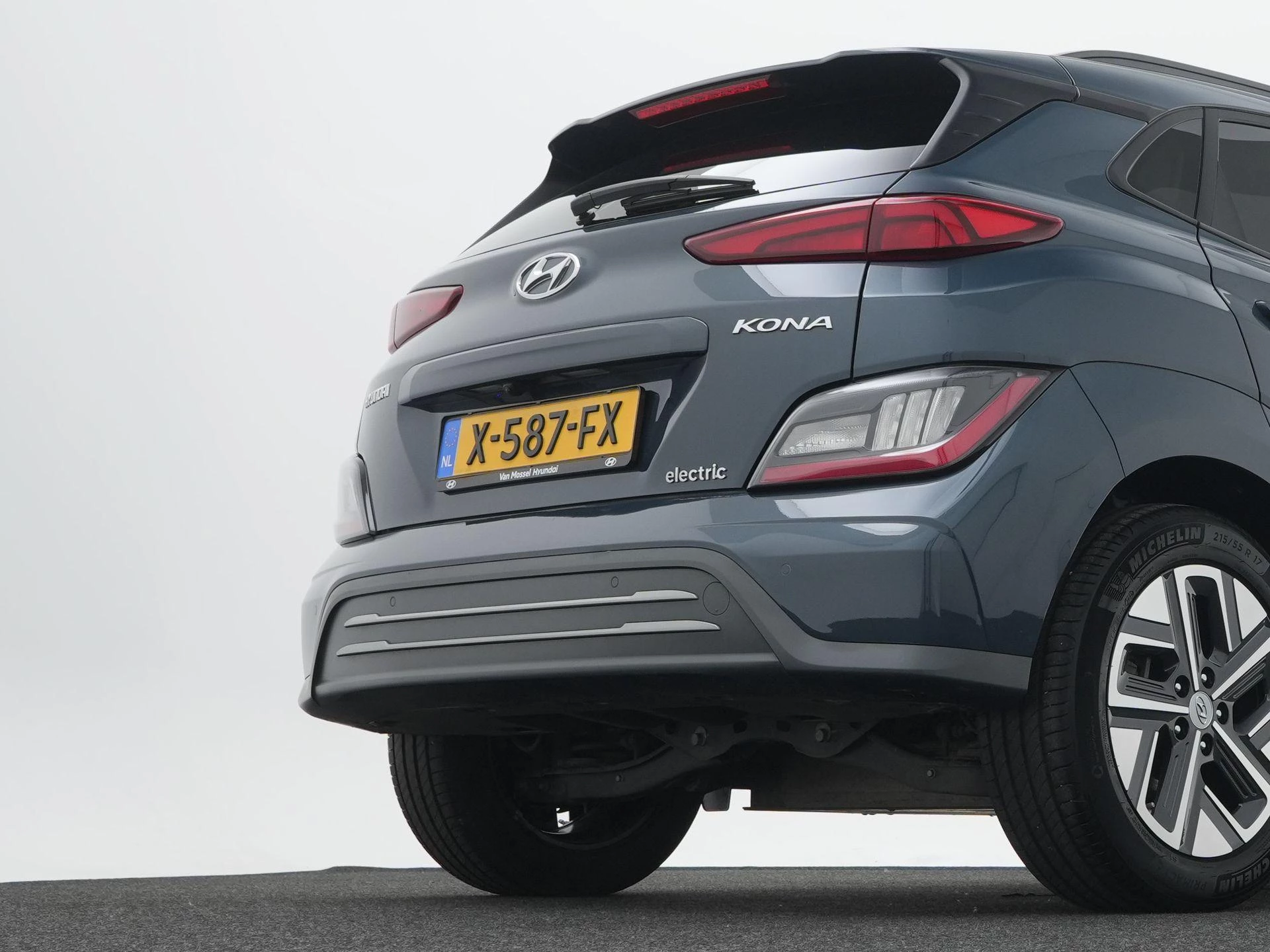 Hyundai Kona EV Business 64 kWh