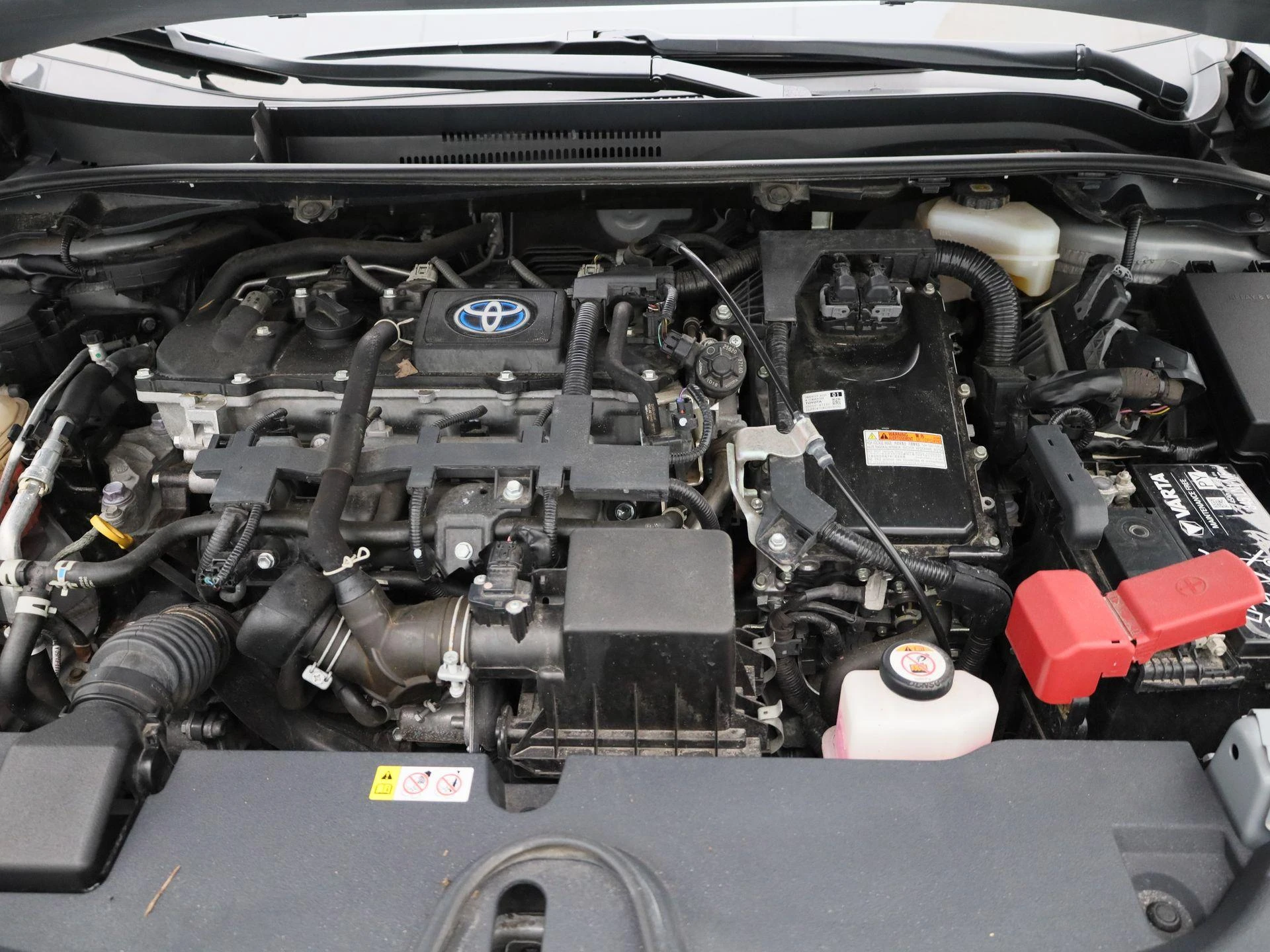 Toyota-Corolla Touring Sports-image-33