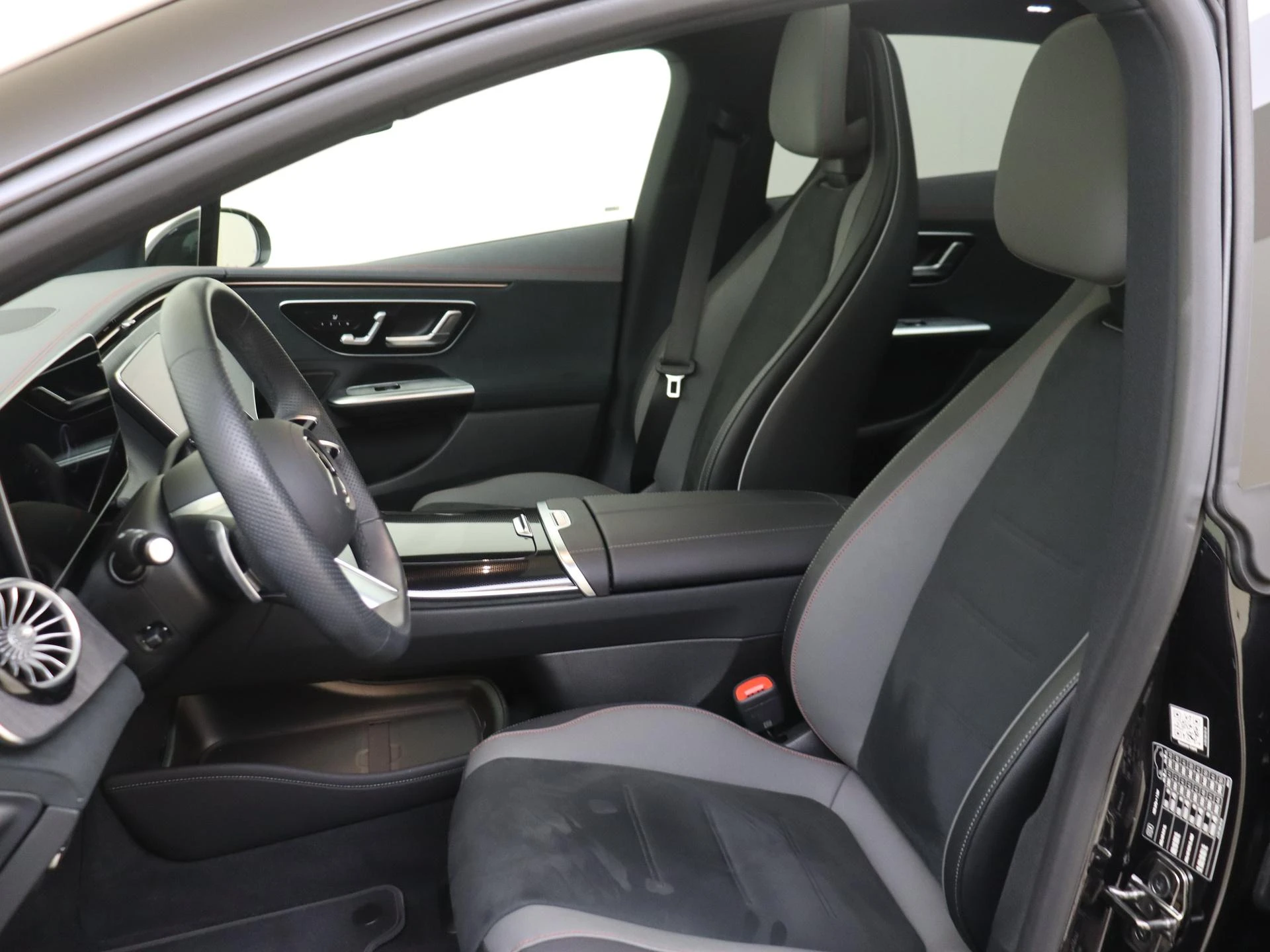 Mercedes-Benz EQE 300 Business Solution AMG 90 kWh